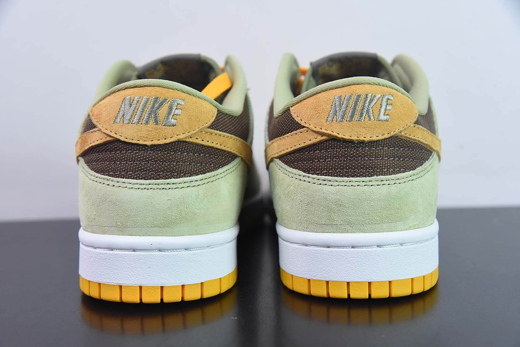 耐克Nike Dunk Low Retro PRM绿棕橙低帮休闲运动板鞋纯原版本 货号：DH5360-300 