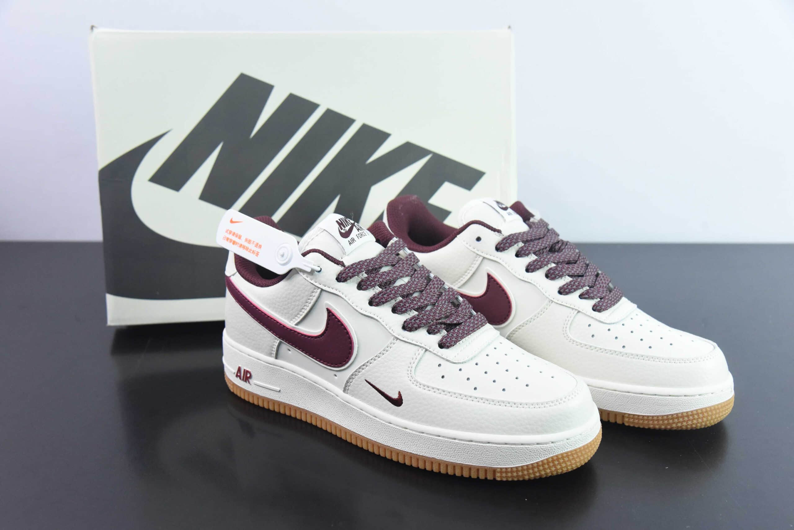 耐克NIke Air Force 1 '07 Low “米白酒红满天星”空军一号低帮休闲板鞋纯原版本 货号：HD1689-107