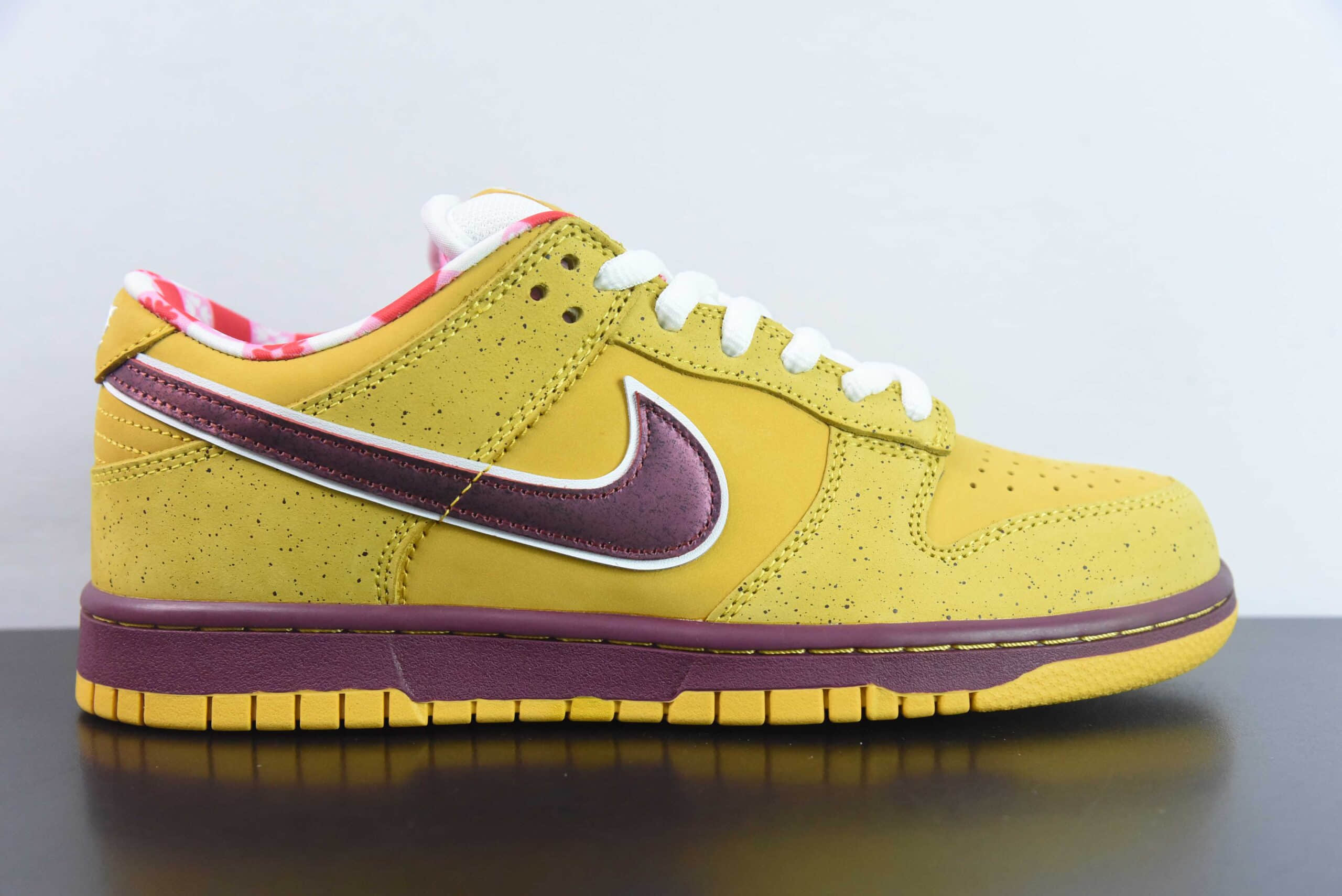耐克Nike SB Dunk Low x Concepts Yeelow Lobster 波士顿黄龙虾联名SB低帮休闲板鞋纯原版本 货号：313170-137566 