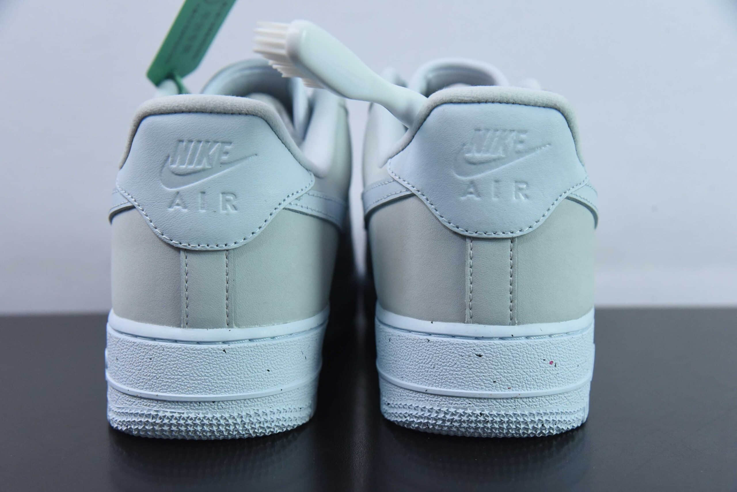 耐克Nike Air Force 1 ‘07 Low PRM”Ice Blue“磨砂浅灰冰蓝空军一号经典低帮休闲板鞋纯原版本 货号：DZ2786-400