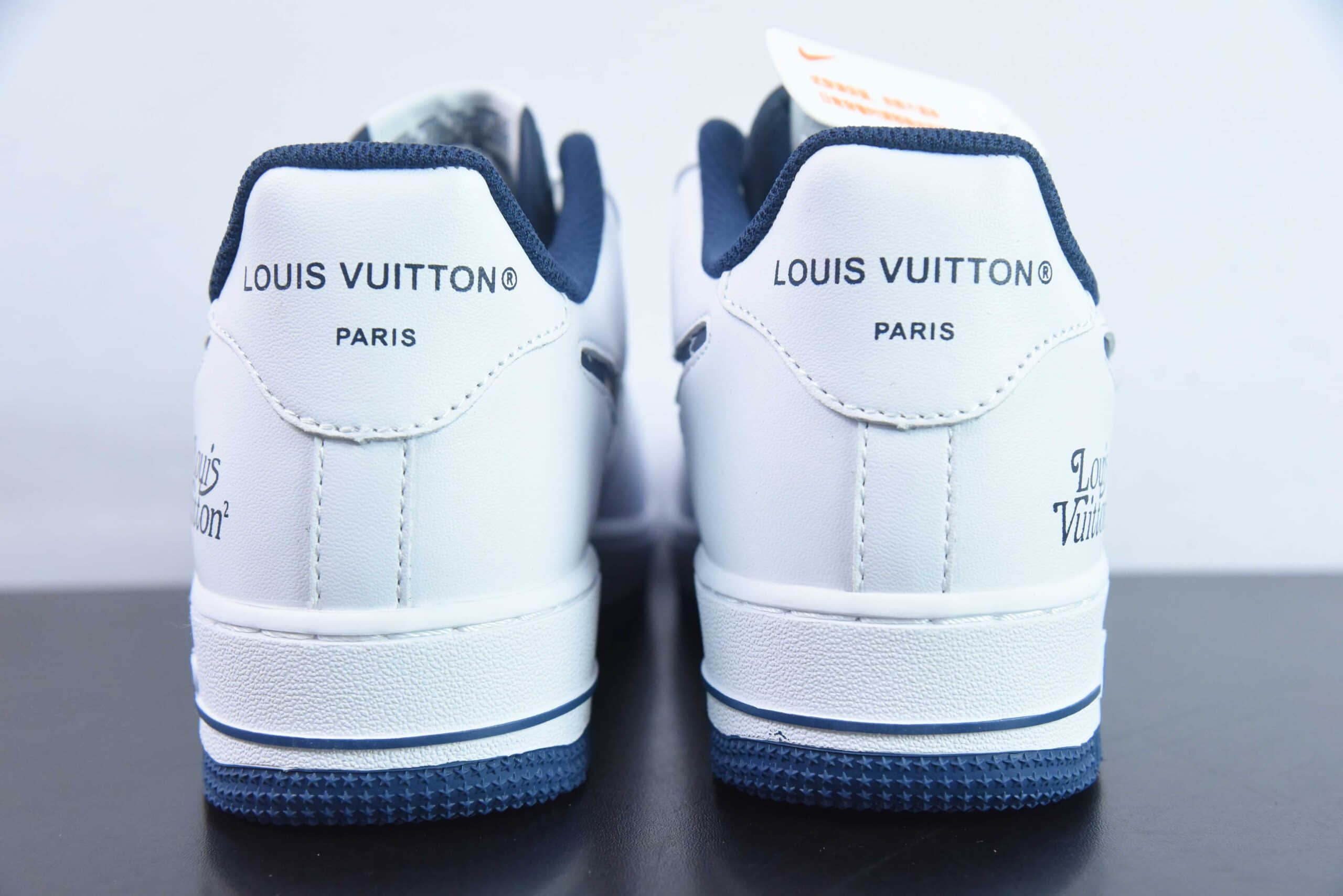 耐克Nike Air Force 1 Low白蓝LV印花空军一号低帮运动休闲板鞋纯原版本 货号：LV1898-831 