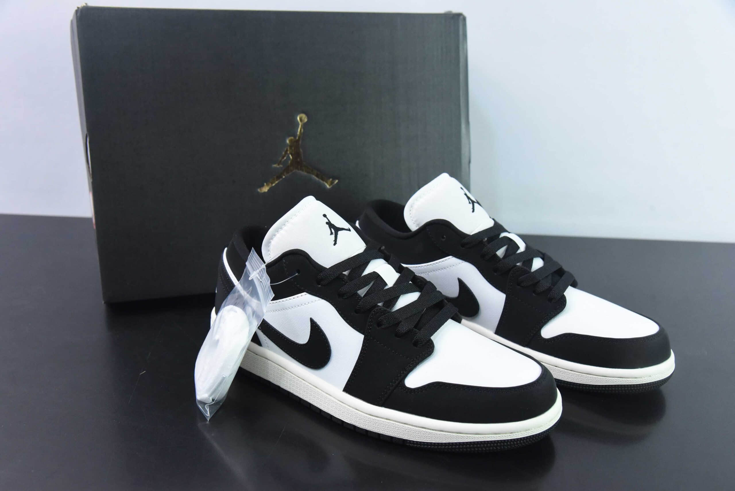 乔丹Air Jordan Wmns Air Jordan 1 Low”Vintage Panda“AJ1黑白熊猫低帮经典复古文化休闲运动篮球鞋纯原版本 货号：FB9893-101