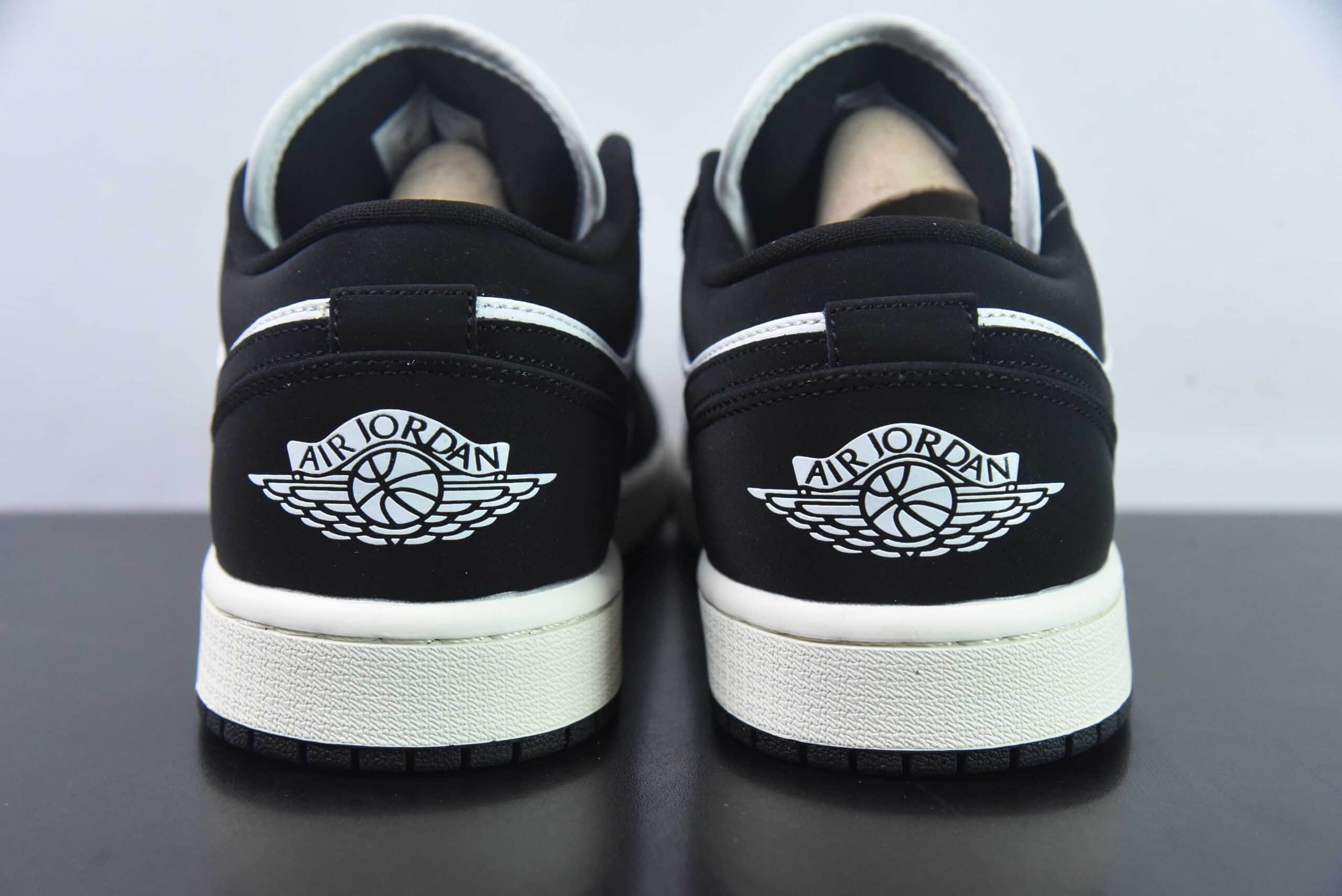 乔丹Air Jordan Wmns Air Jordan 1 Low”Vintage Panda“AJ1黑白熊猫低帮经典复古文化休闲运动篮球鞋纯原版本 货号：FB9893-101