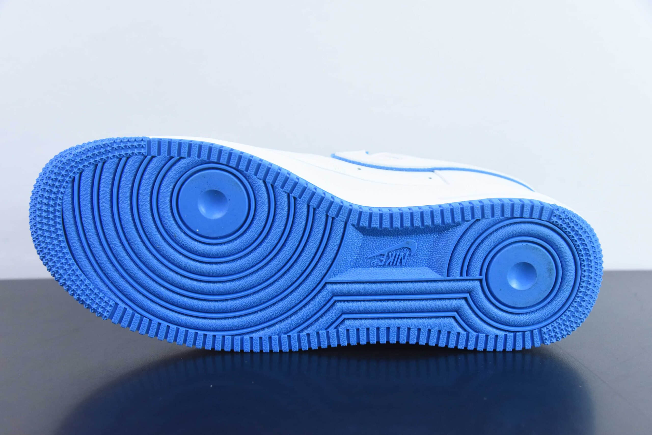 耐克Nike Air Force1 Low 白蓝空军一号低帮运动休闲板鞋纯原版本 货号：DV0788-101 