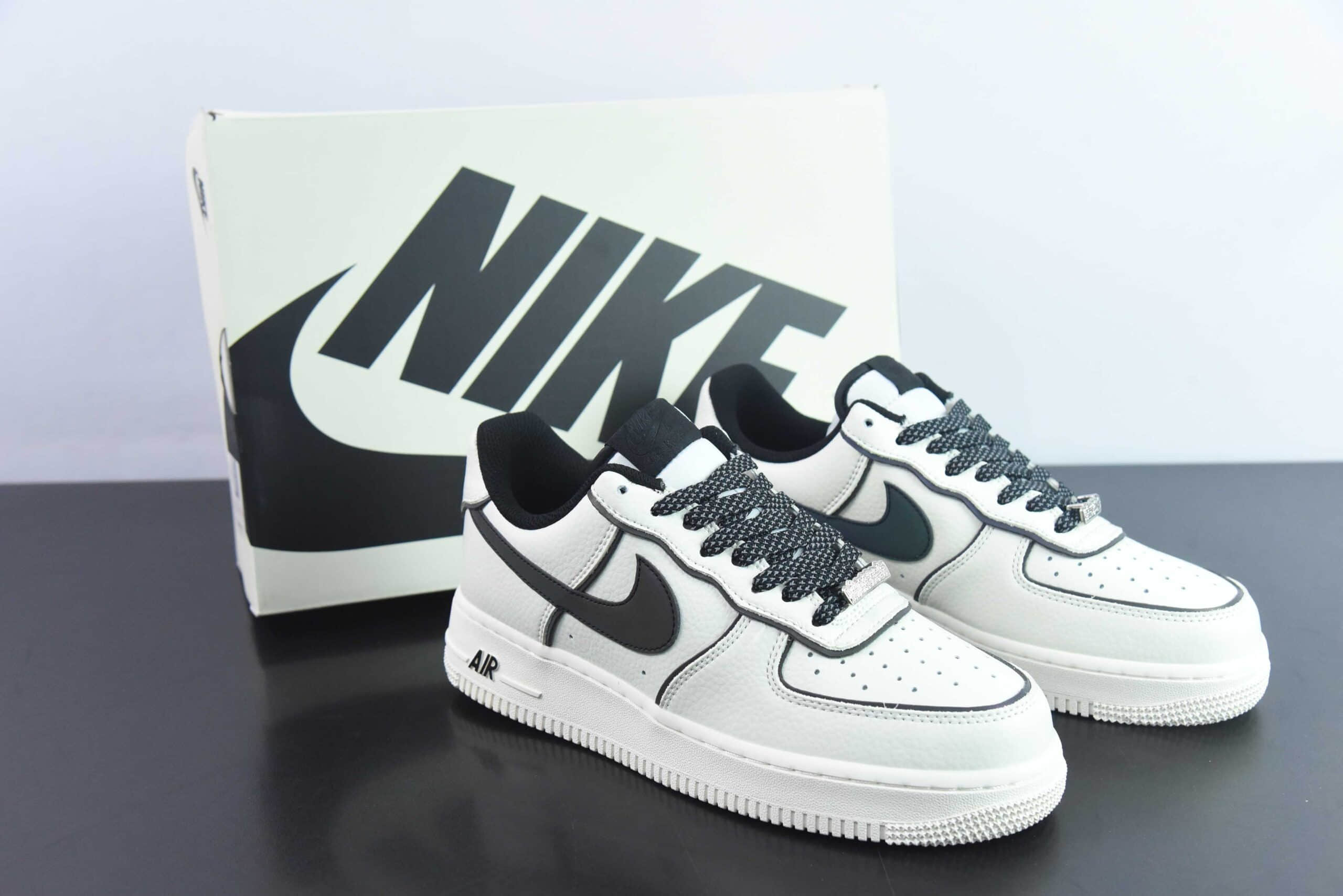 耐克Nike Air Force 1’07 Low 3M皮革米白黑镭射3M反光边空军一号经典低帮百搭休闲运动板鞋纯原版本 货号：UH8958-121 