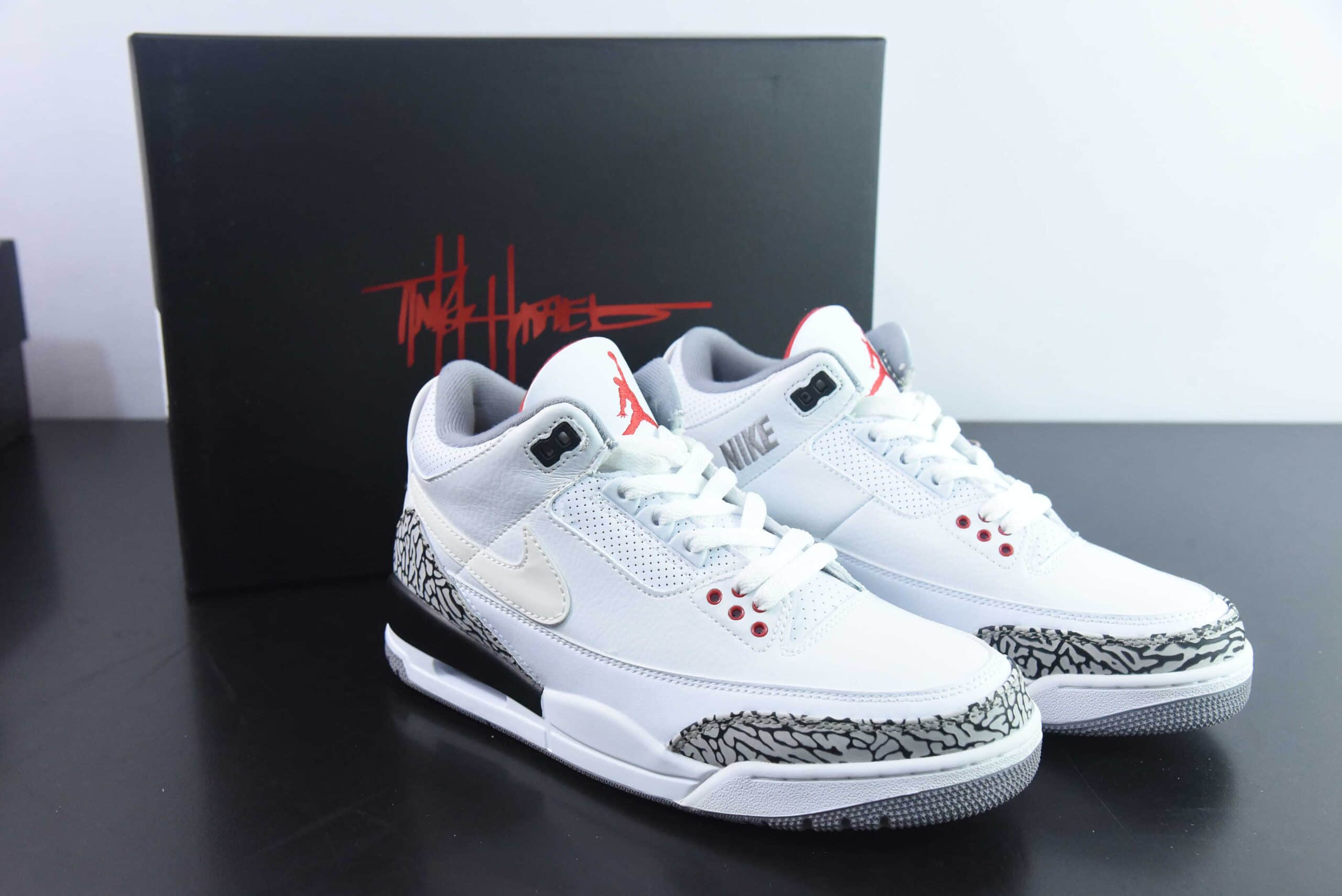 乔丹Air Jordan 3 JTH Justin Timberlake&Tinker Hatfield AJ3白爆裂纹男子文化篮球鞋纯原版本 货号：AV6683-160