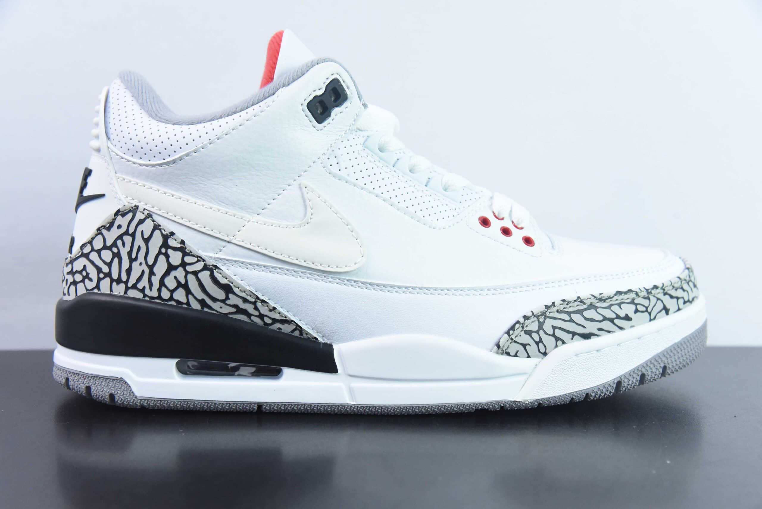 乔丹Air Jordan 3 JTH Justin Timberlake&Tinker Hatfield AJ3白爆裂纹男子文化篮球鞋纯原版本 货号：AV6683-160