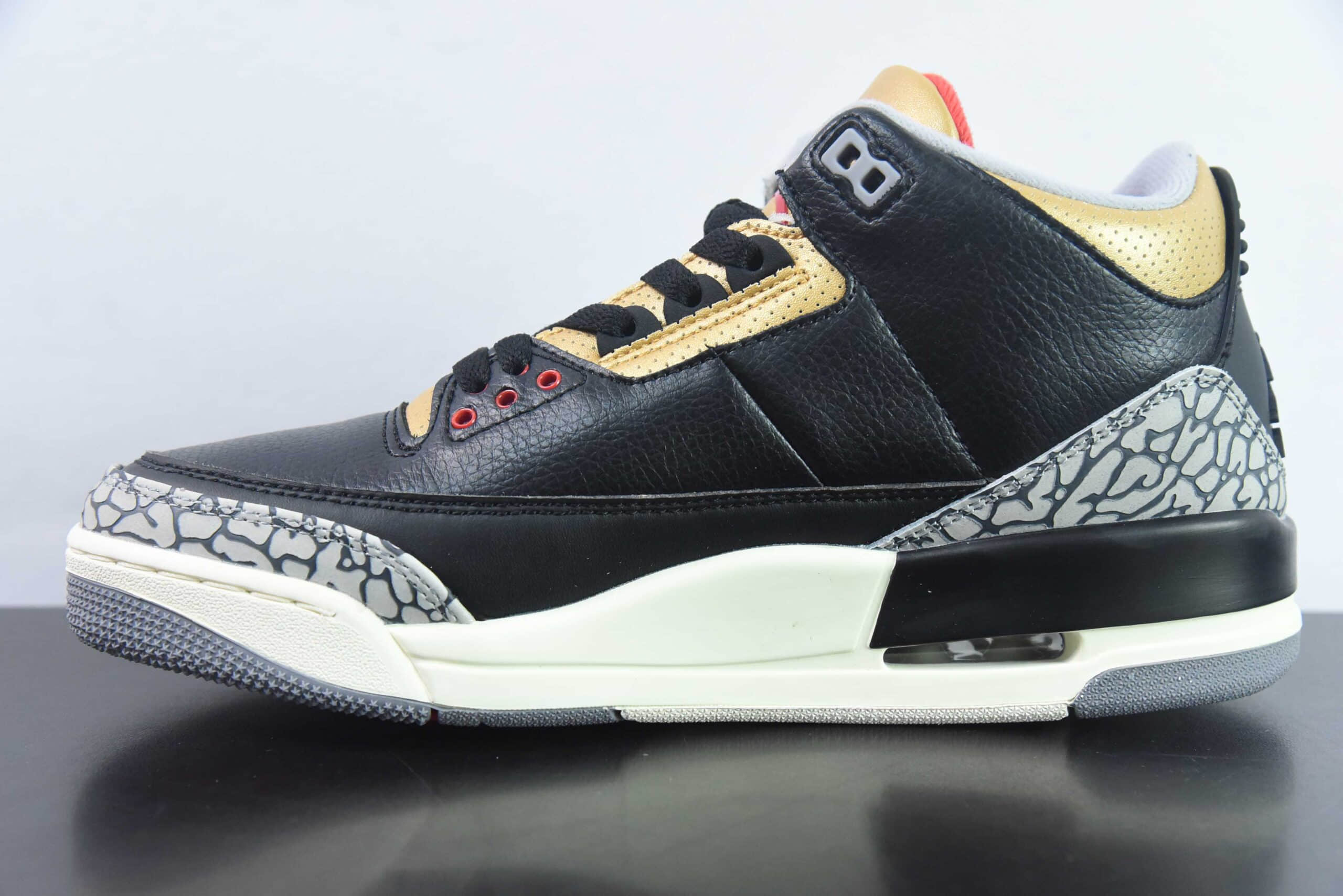 乔丹Air Jordan 3 Retro Black Gold AJ3 黑金小黑水泥男子文化篮球鞋纯原版本 货号：CK9246-067