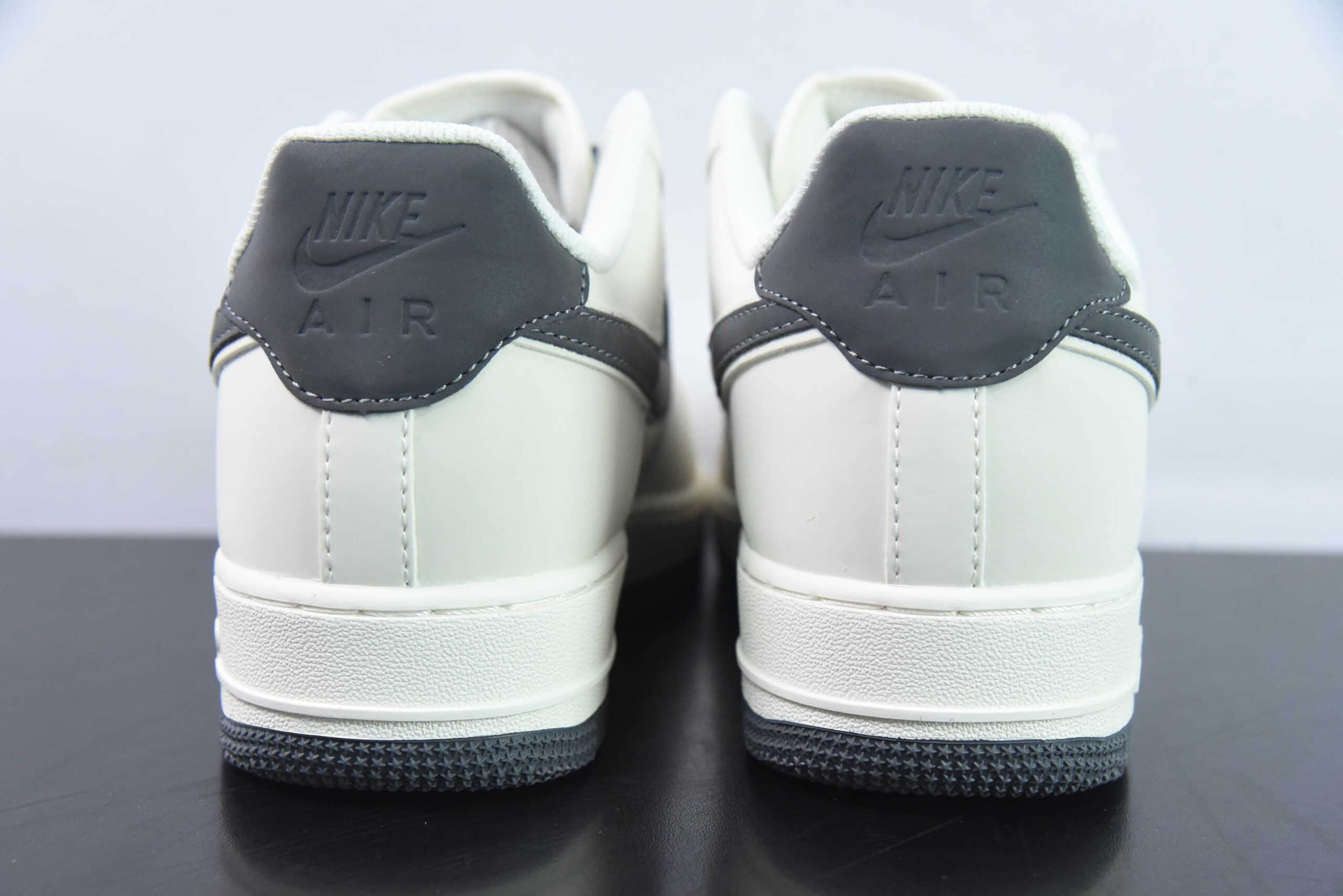 耐克Nike Air Force 1'07 Low 米深灰满天星空军一号低帮休闲板鞋纯原版本 货号：GL6835-013