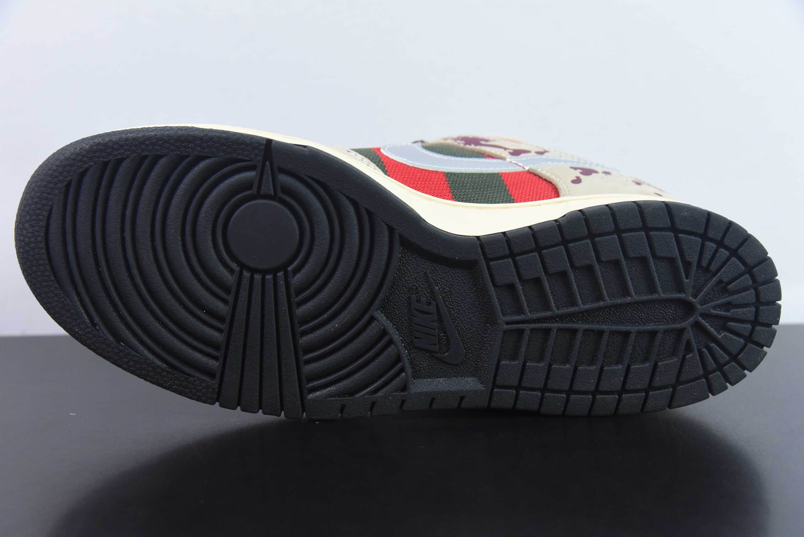 耐克Nike Dunk SB Low  Freddy Krueger 猛鬼街SB低帮休闲滑板鞋纯原版本 货号：313170-202