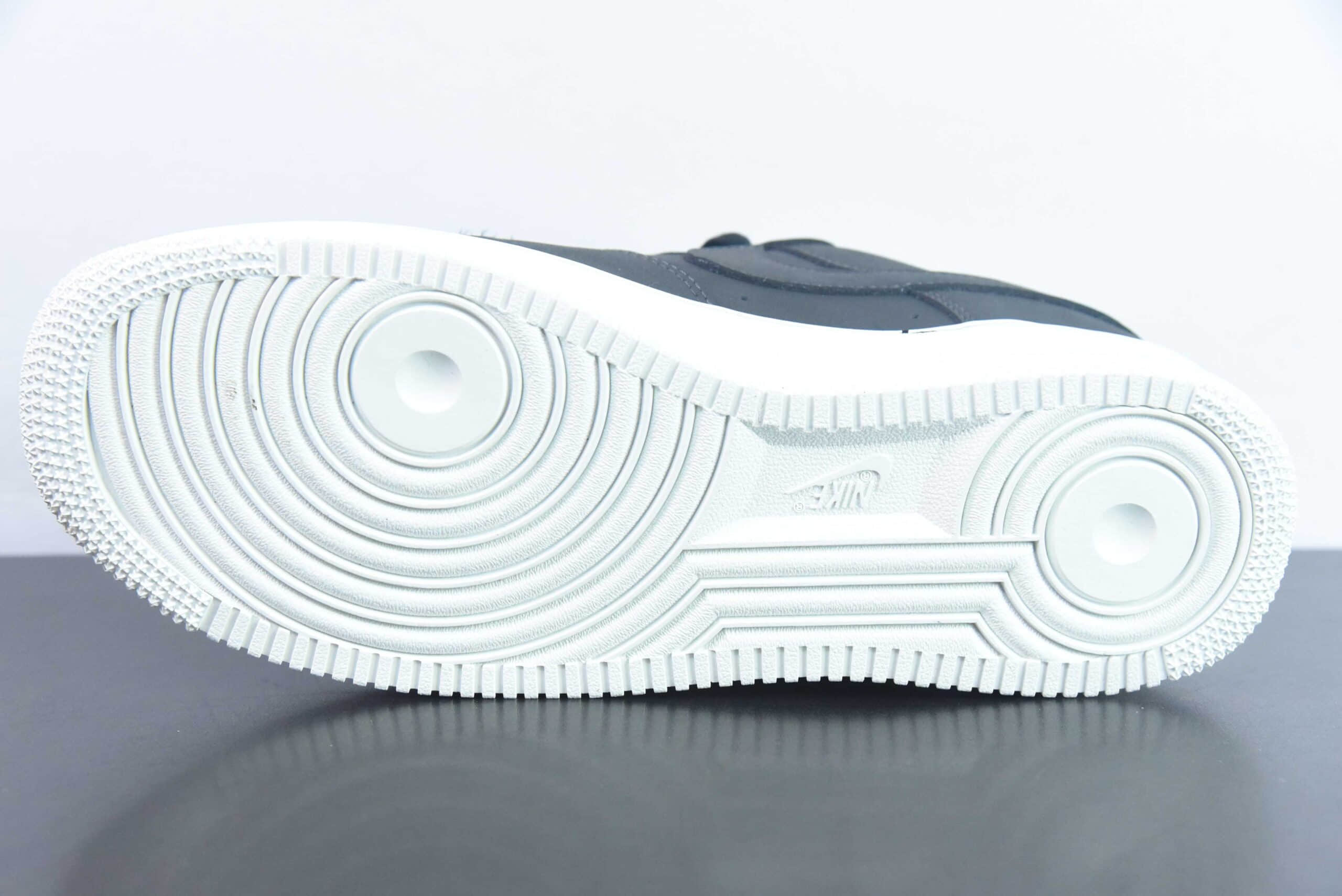 耐克Nike Air Force 1 Low 黑麂皮空军一号低帮运动休闲板鞋纯原版本 货号：DQ8571-001   