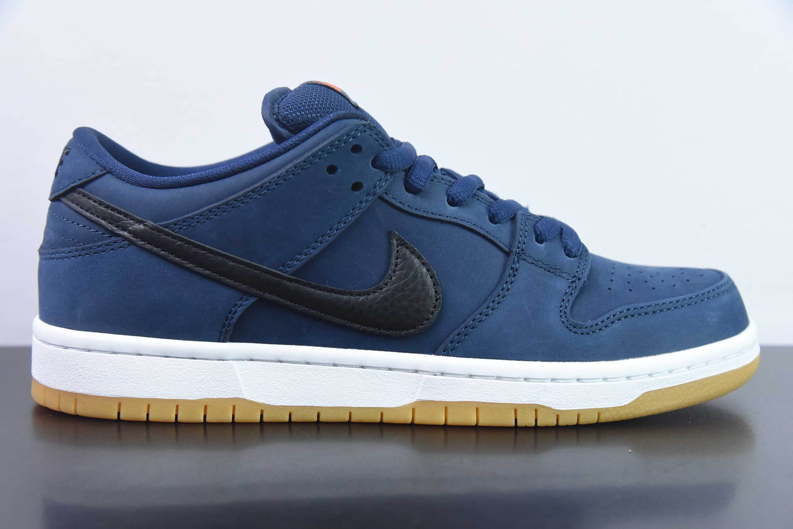 耐克Nike SB Dunk Low Pro ZoomNavy Black Gum海军蓝黑生胶底扣篮系列低帮休闲运动滑板板鞋纯原版本 货号：CW7463-401