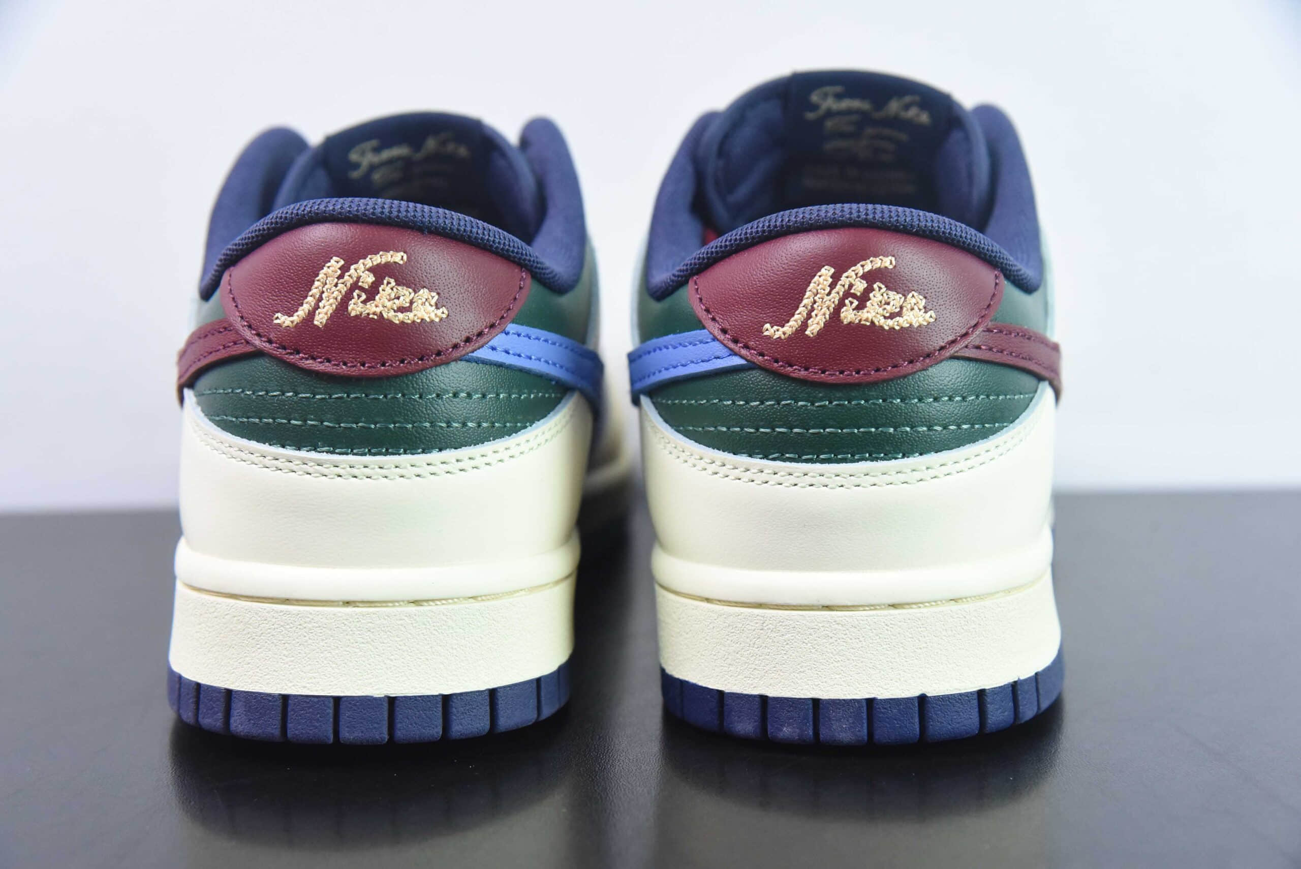 耐克Nike SB Dunk Low From Nike To You椰奶绿SB低帮休闲滑板鞋纯原版本 货号：FB8106-361