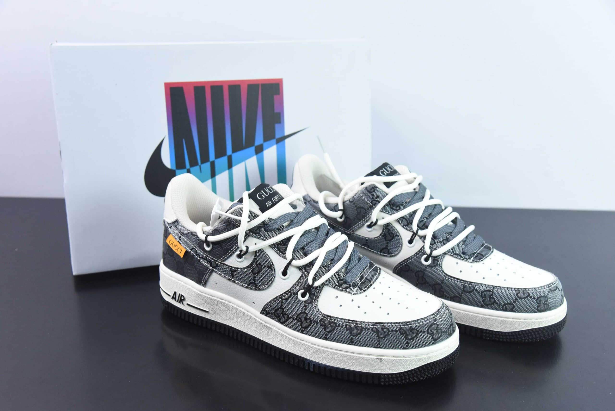 耐克Nike Air Force 1 AF1白黑牛仔古驰印花空军一号低帮休闲板鞋纯原版本 货号：BD7700-555