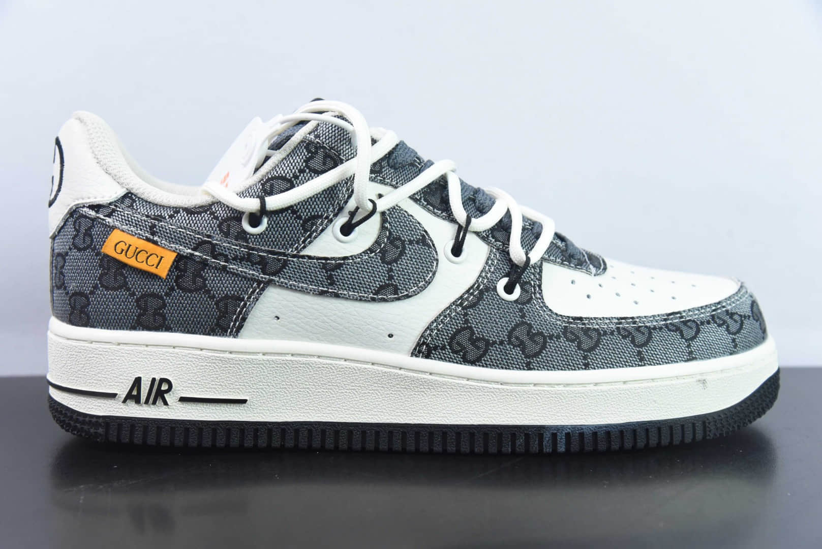 耐克Nike Air Force 1 AF1白黑牛仔古驰印花空军一号低帮休闲板鞋纯原版本 货号：BD7700-555