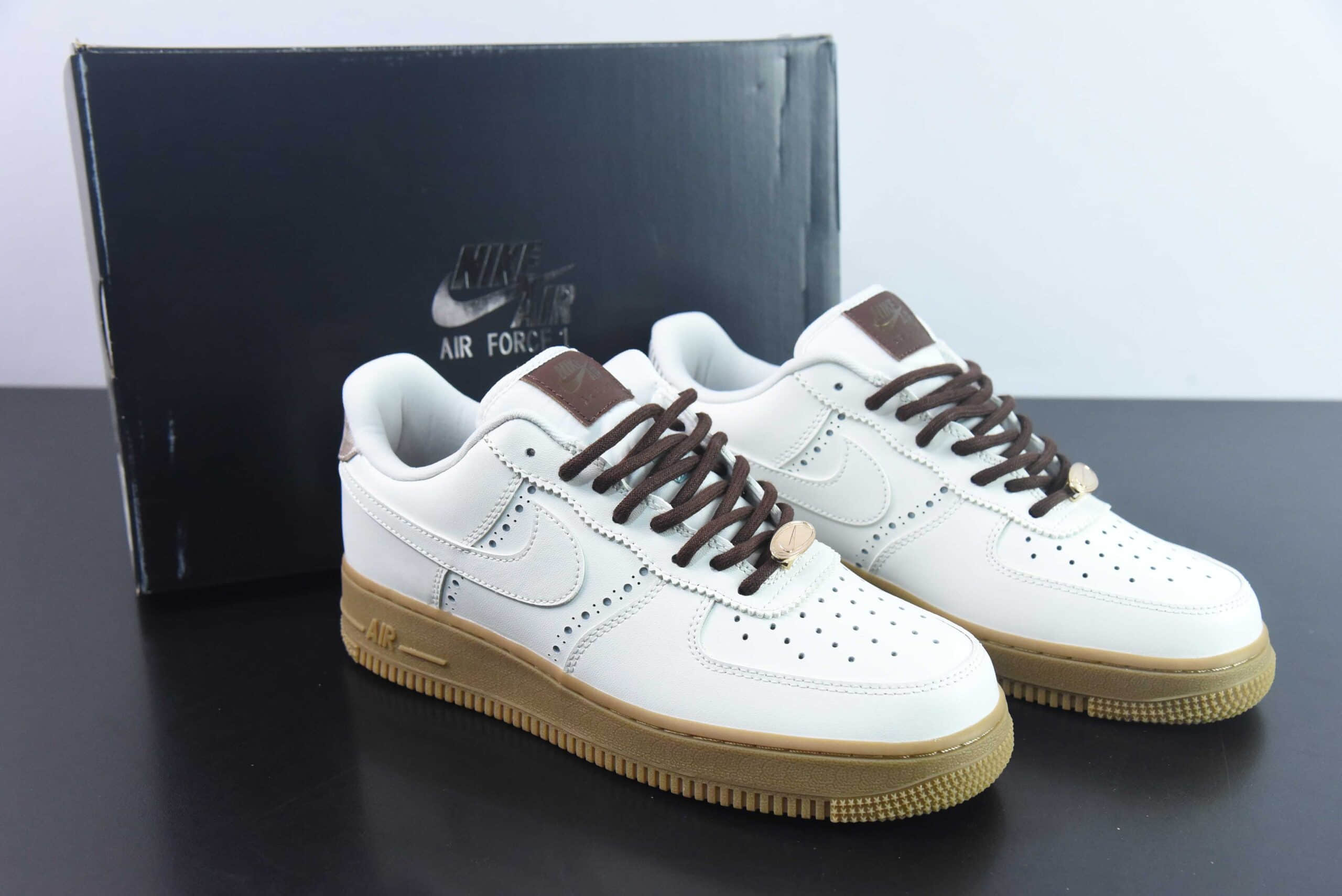 耐克Nike Air Force 1白浅棕空军一号低帮休闲板鞋纯原版本 货号：FV3700-112