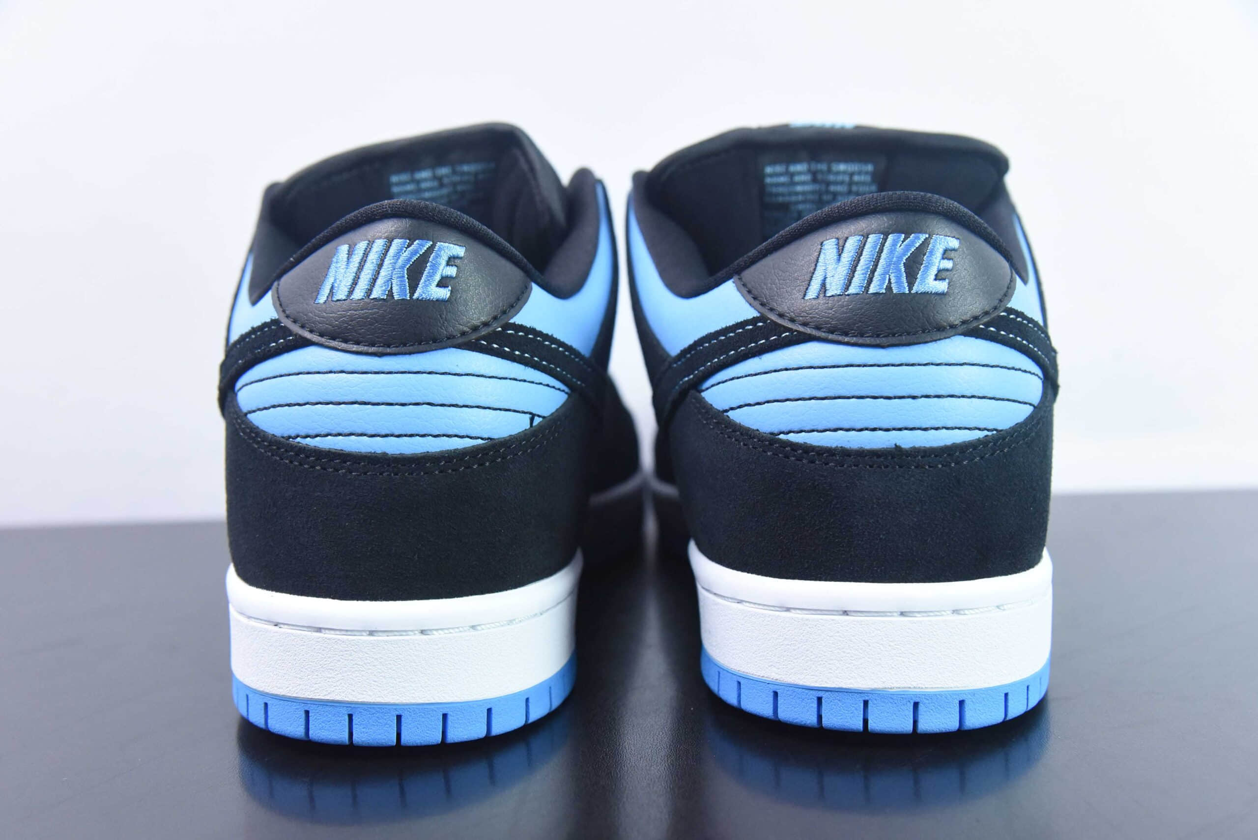 耐克Nike SB Dunk Low J-PACK 2 黑色大学蓝 SB低帮运动休闲板鞋纯原版本 货号：304292-048 