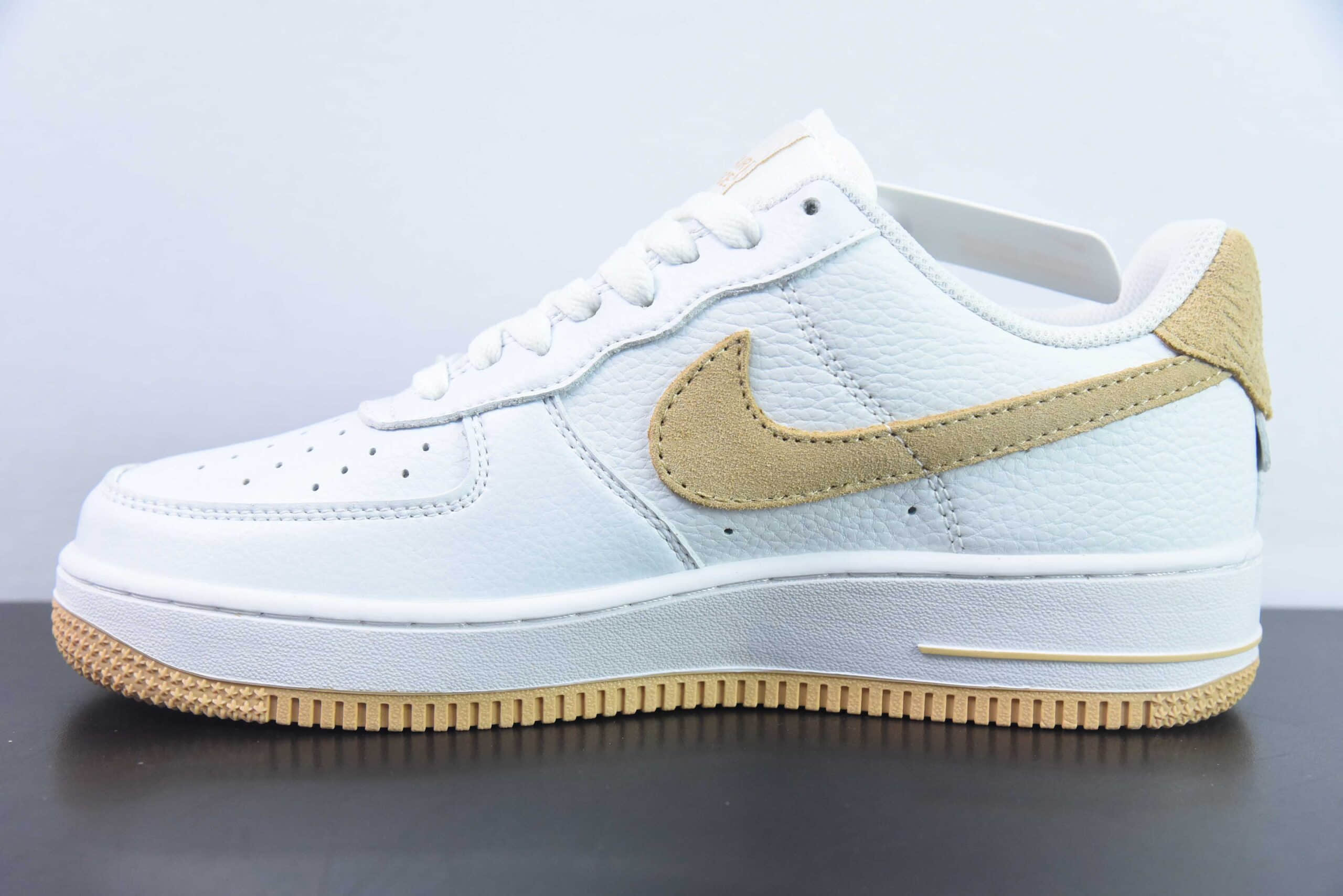 耐克Nike Air Force 1 ‘07 Low 白卡其空军一号低帮休闲板鞋纯原版本 货号：CN2873-103