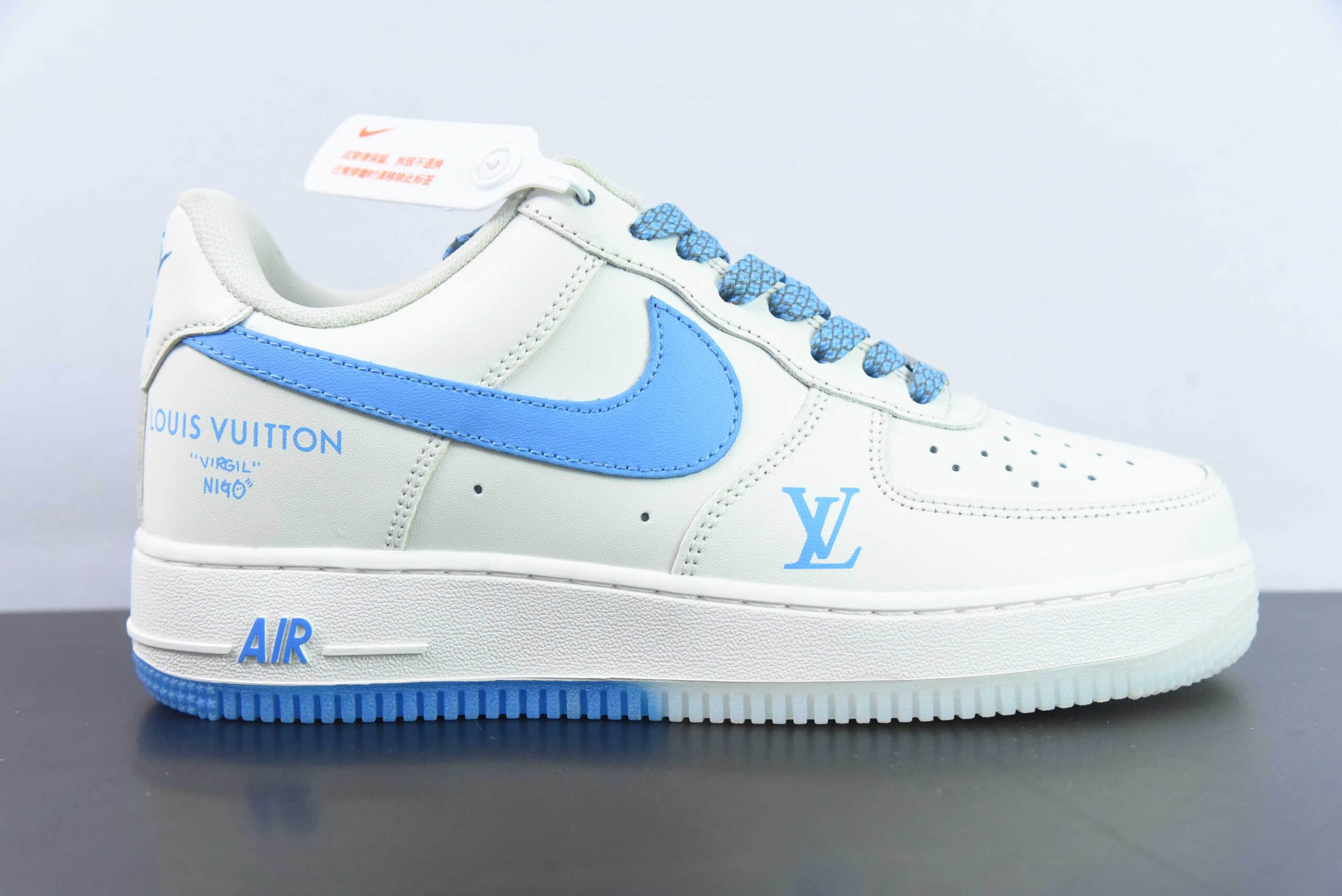 耐克Nike Air Force 1 AF1 白蓝 LV印花空军一号低帮休闲板鞋纯原版本 货号：BS9055-7020