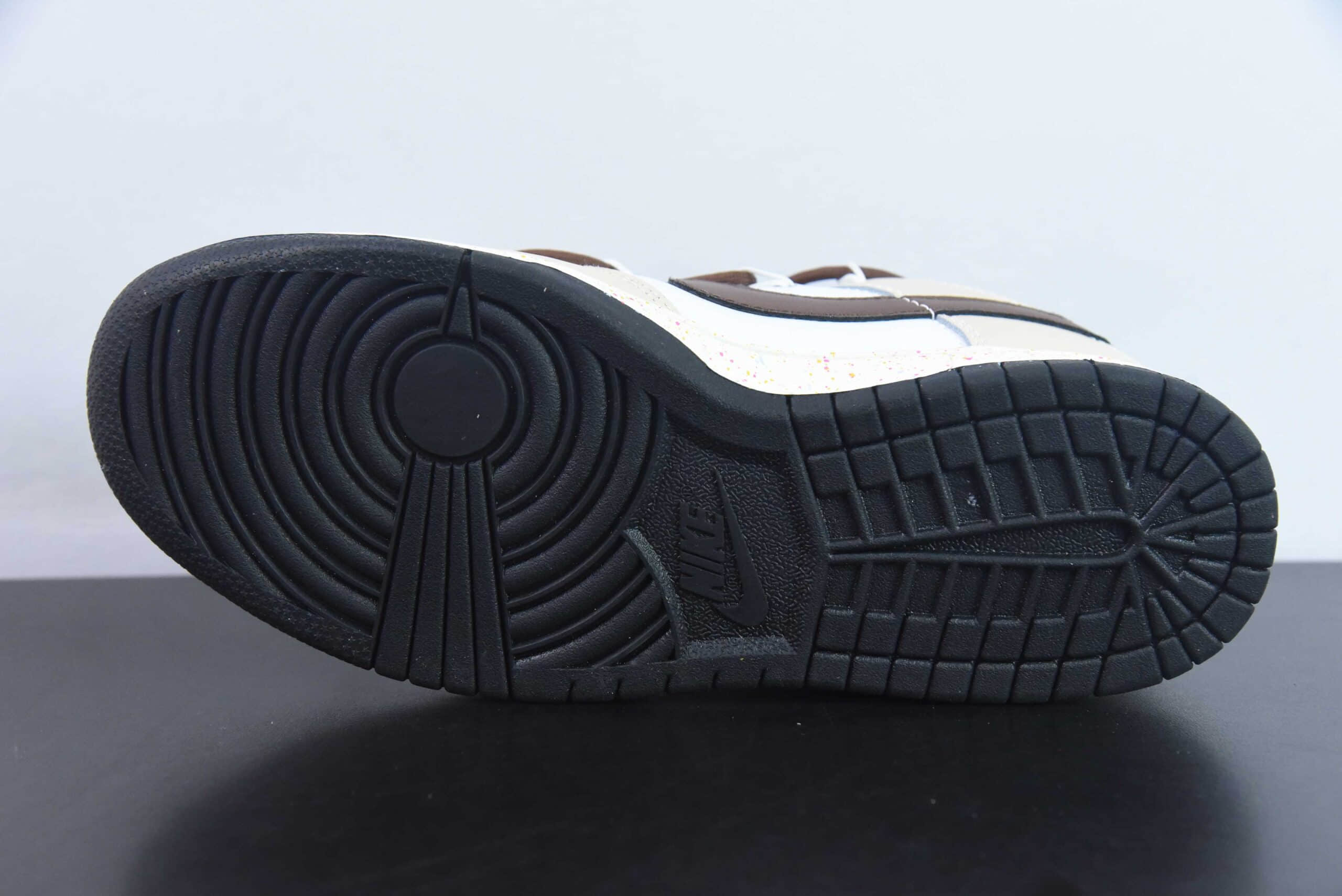 耐克Nike Dunk Low ”Multi Color“ 白棕摩卡活力三勾定制版解构绑带休闲板鞋纯原版本 货号：CZ2496-101