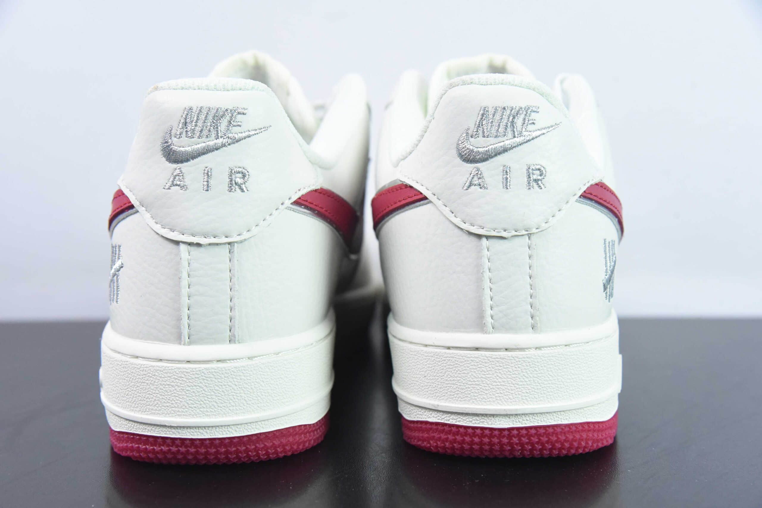 耐克Nike Air Force 107 UN联名白红刺绣小勾空军一号低帮休闲板鞋纯原版本 货号：BS9055-732 