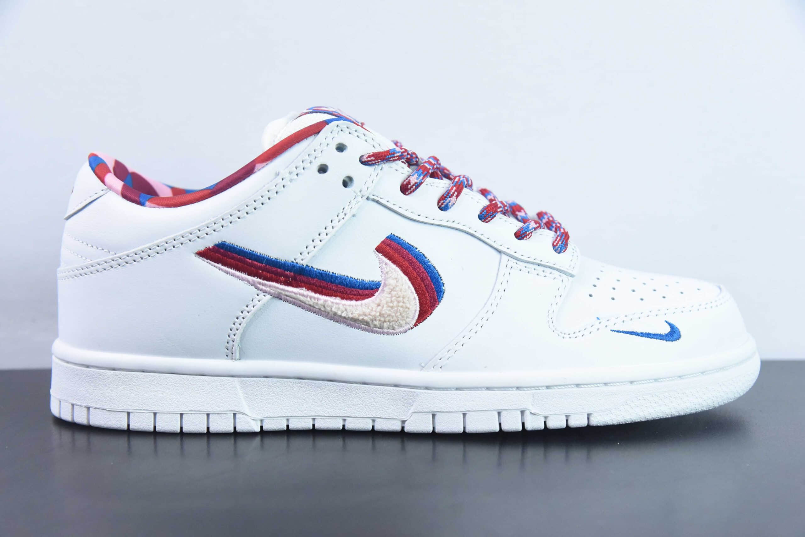 耐克Nike Parra x Nike SB Dunk Low重磅联名裸眼糖果3D彩钩SB扣篮系列低帮休闲运动滑板鞋纯原版本 货号：CN4504-100