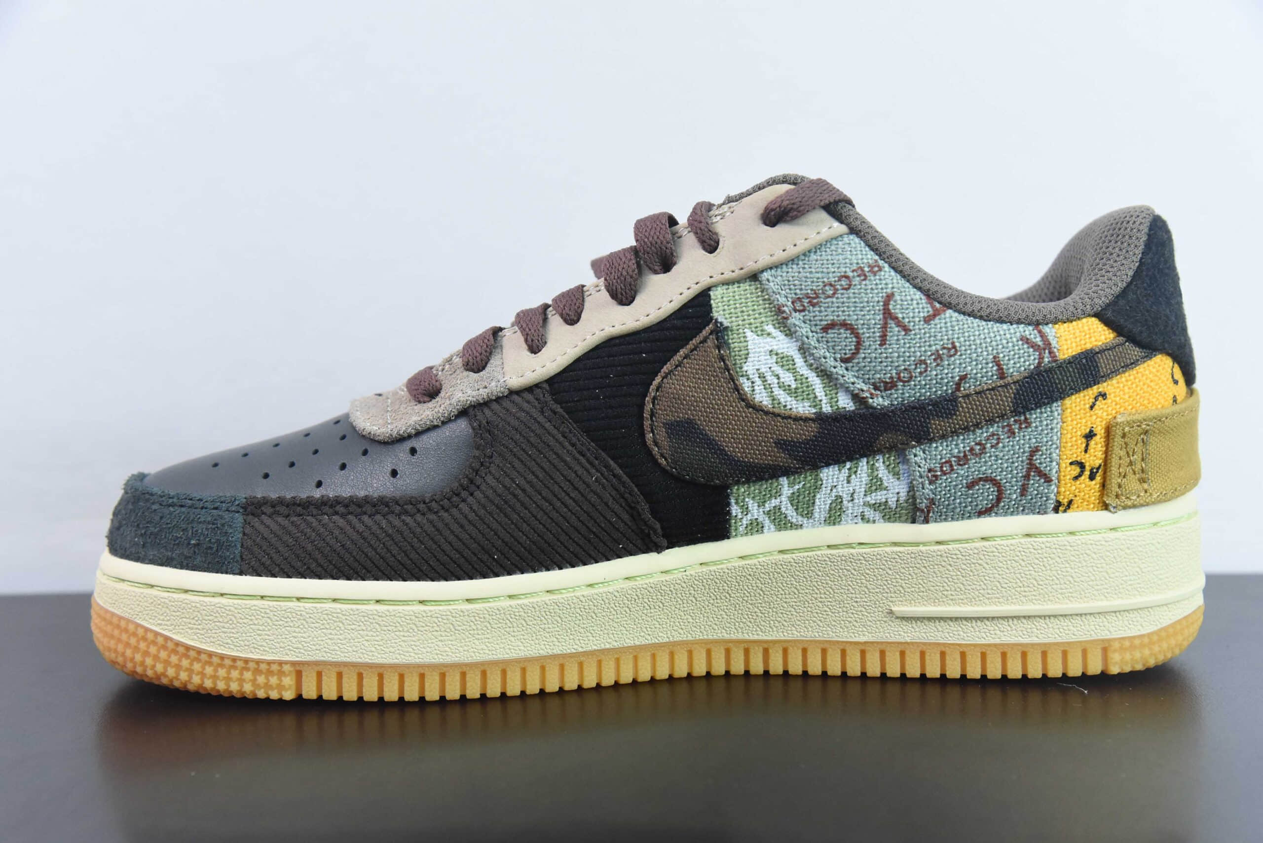 耐克Nike Travis Scott x Nk Air Force 1 LowTS联名款拉链鬼脸拼接空军一号低帮休闲板鞋纯原版本 货号：CN2405-900 