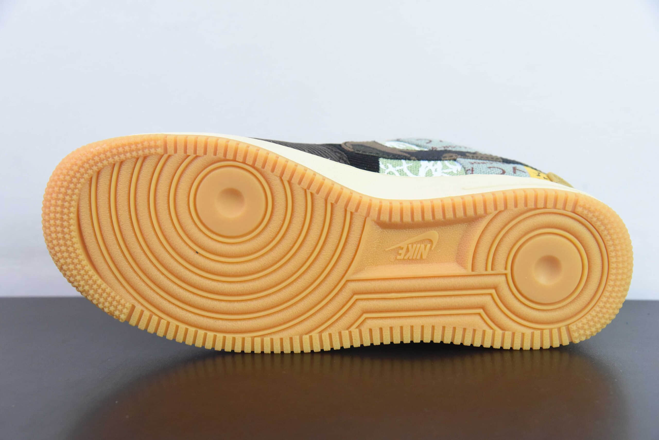 耐克Nike Travis Scott x Nk Air Force 1 LowTS联名款拉链鬼脸拼接空军一号低帮休闲板鞋纯原版本 货号：CN2405-900 