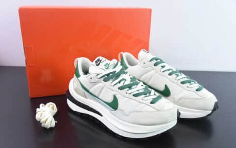 耐克Nike Sacai X VaporWaffle ”Nylon Black“ 华夫三代3.0黑白绿休闲复古跑鞋纯原版本 货号：DD1875-102