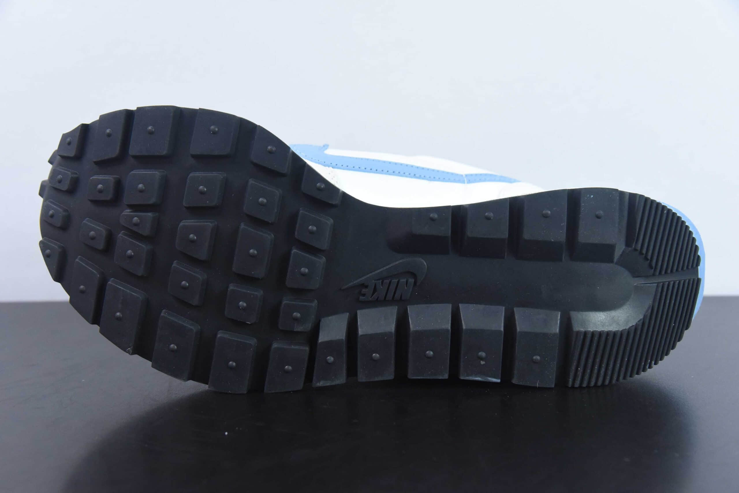 耐克Nike Sacai x VaporWaffle sacai 华夫3.0 灰白蓝低帮运动休闲走秀鞋纯原版本 货号：DD1875-112  