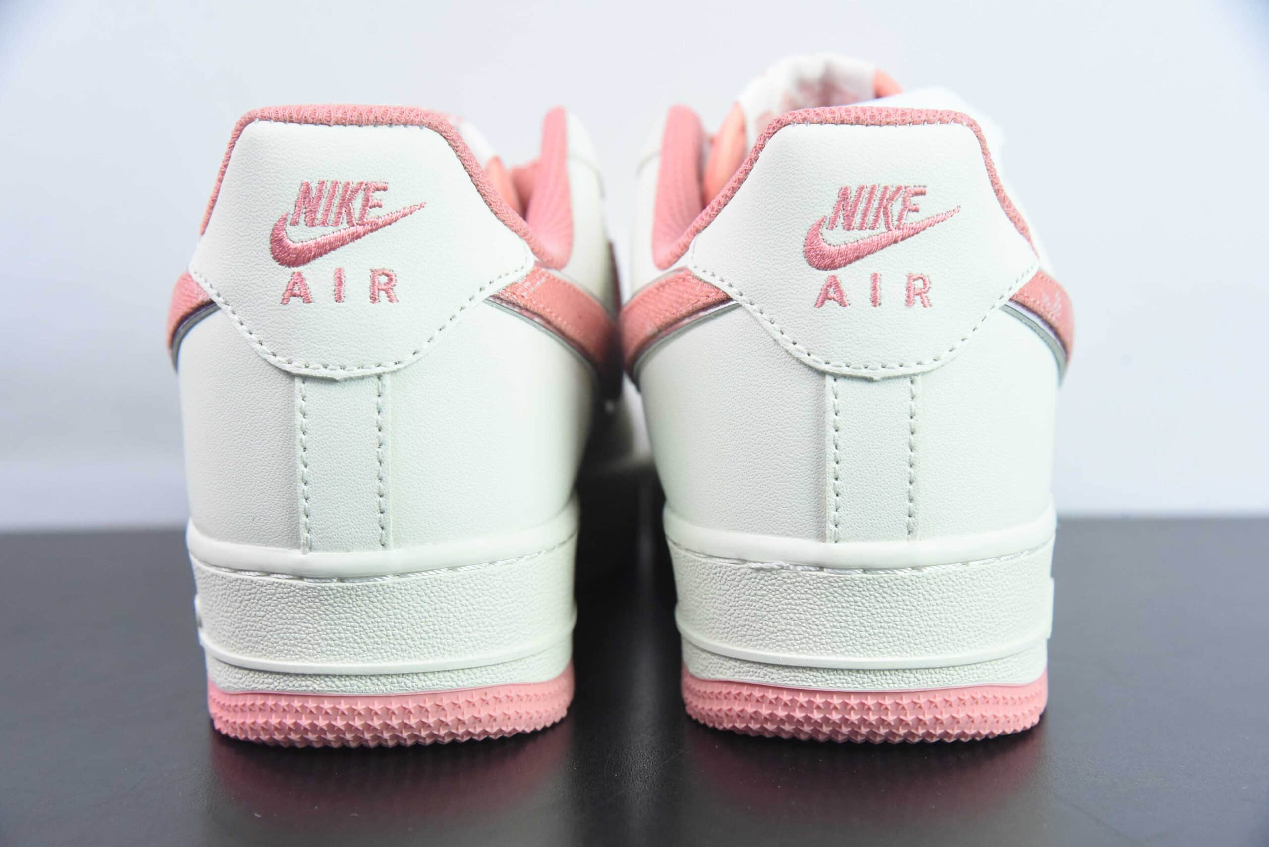 耐克Nike Air Force 1 AF1 LV联名白粉银边空军一号低帮休闲板鞋纯原版本 货号：LV0506-088 
