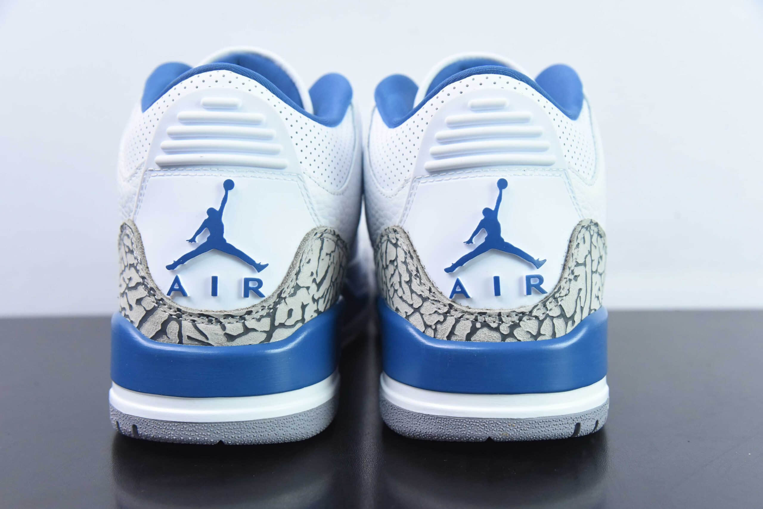 乔丹Air Jordan 3 Retro Midnight Navy AJ3午夜蓝水泥男子文化篮球鞋纯原版本 货号：CT8532-140