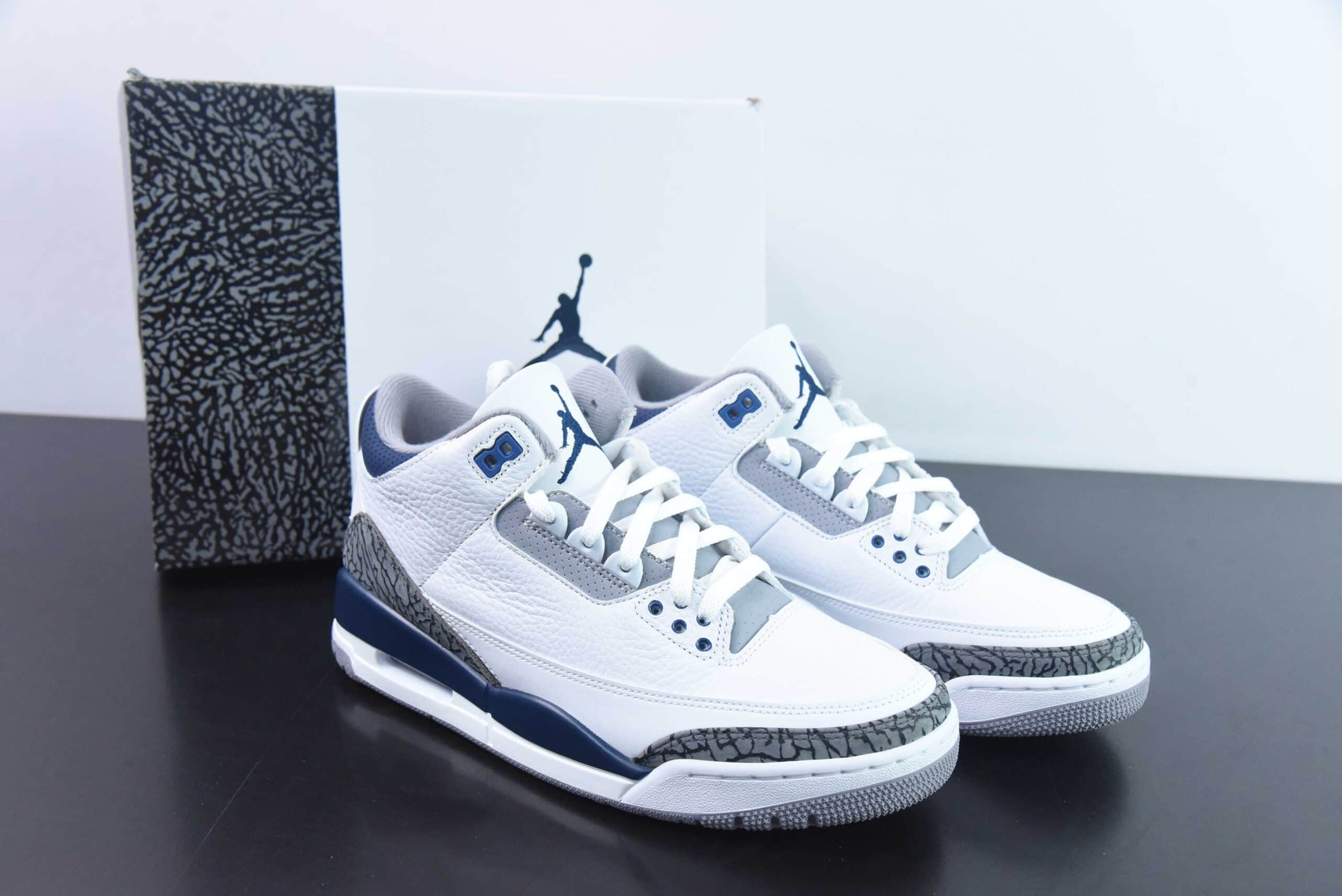 乔丹Air Jordan 3 Retro Midnight Navy AJ3海军蓝水泥男子文化篮球鞋纯原版本 货号：CT8532-140