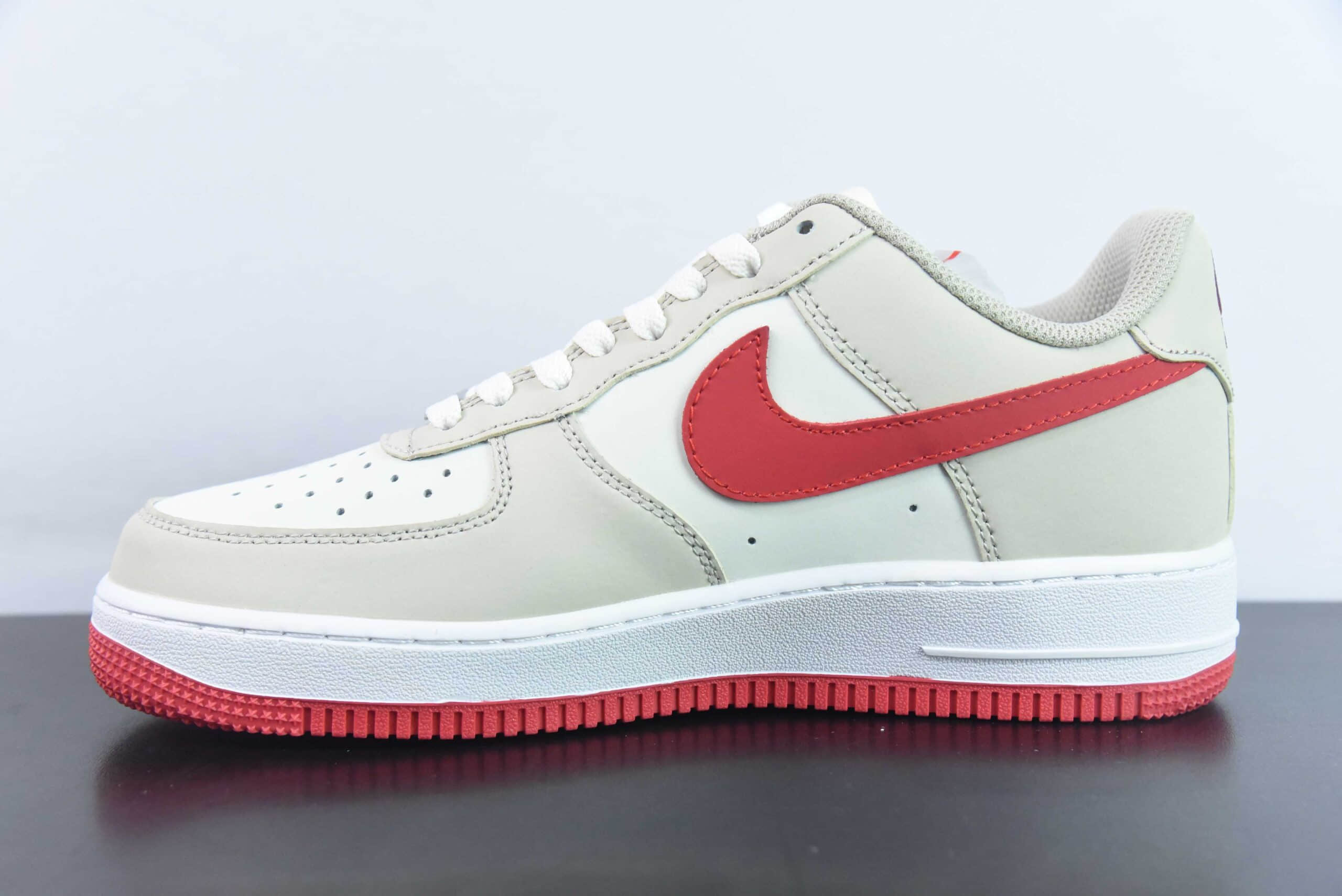 耐克NIke Air Force 1 '07 Low “LV联名爱心情人节”空军一号低帮休闲板鞋纯原版本 货号：BS9055-722