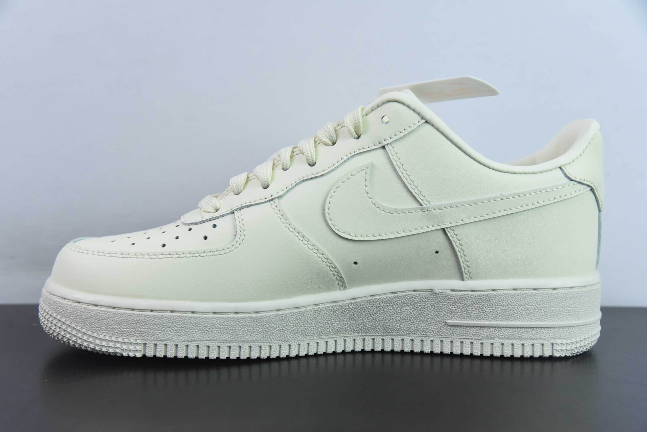 耐克Nike Air Force 1 ‘07 Low 椰米黄空军一号低帮休闲板鞋纯原版本 货号：DM0211-101