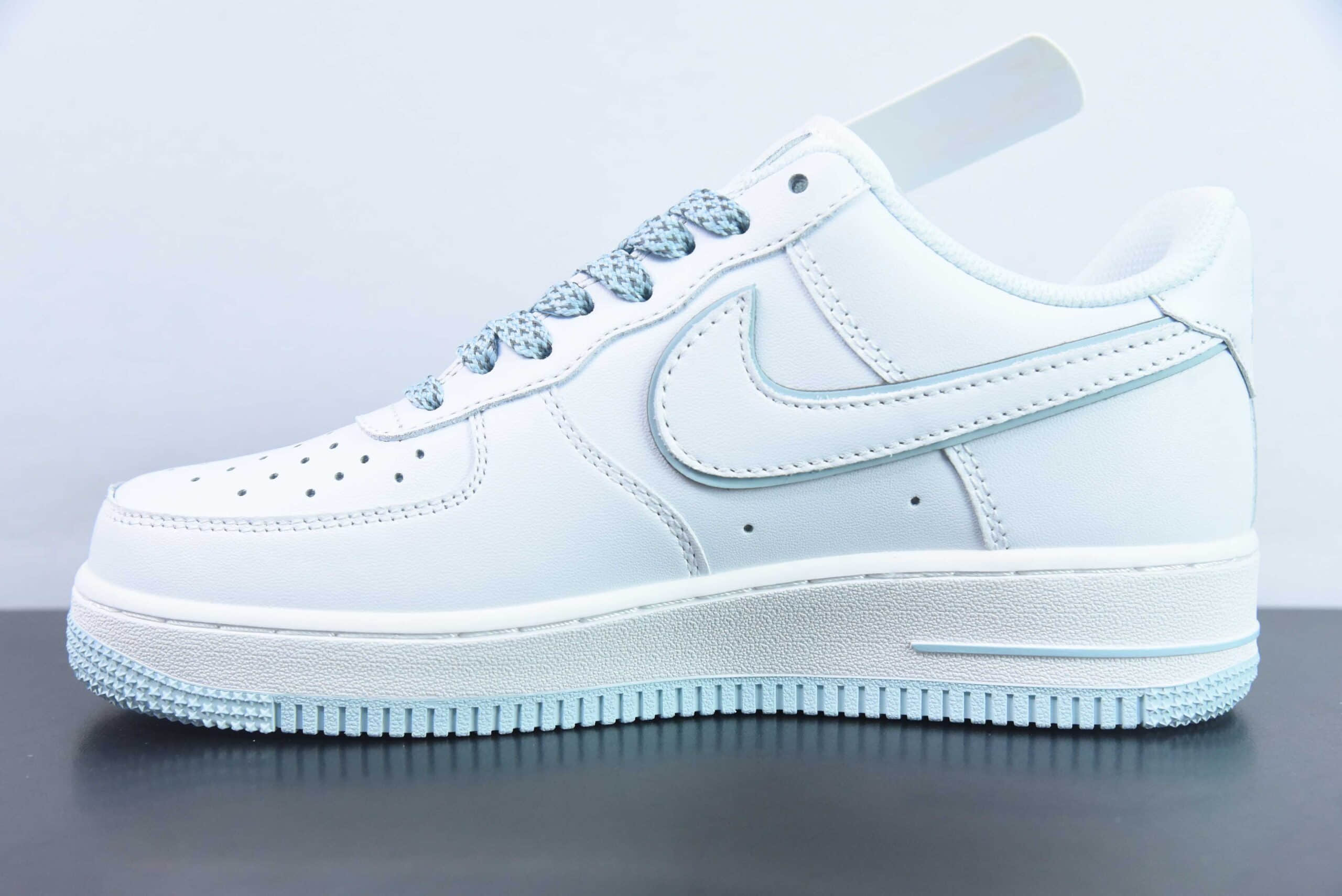 耐克Nike Air Force 1 Low 白蓝联名满天星空军一号低帮运动休闲板鞋纯原版本 货号：NS0517-001