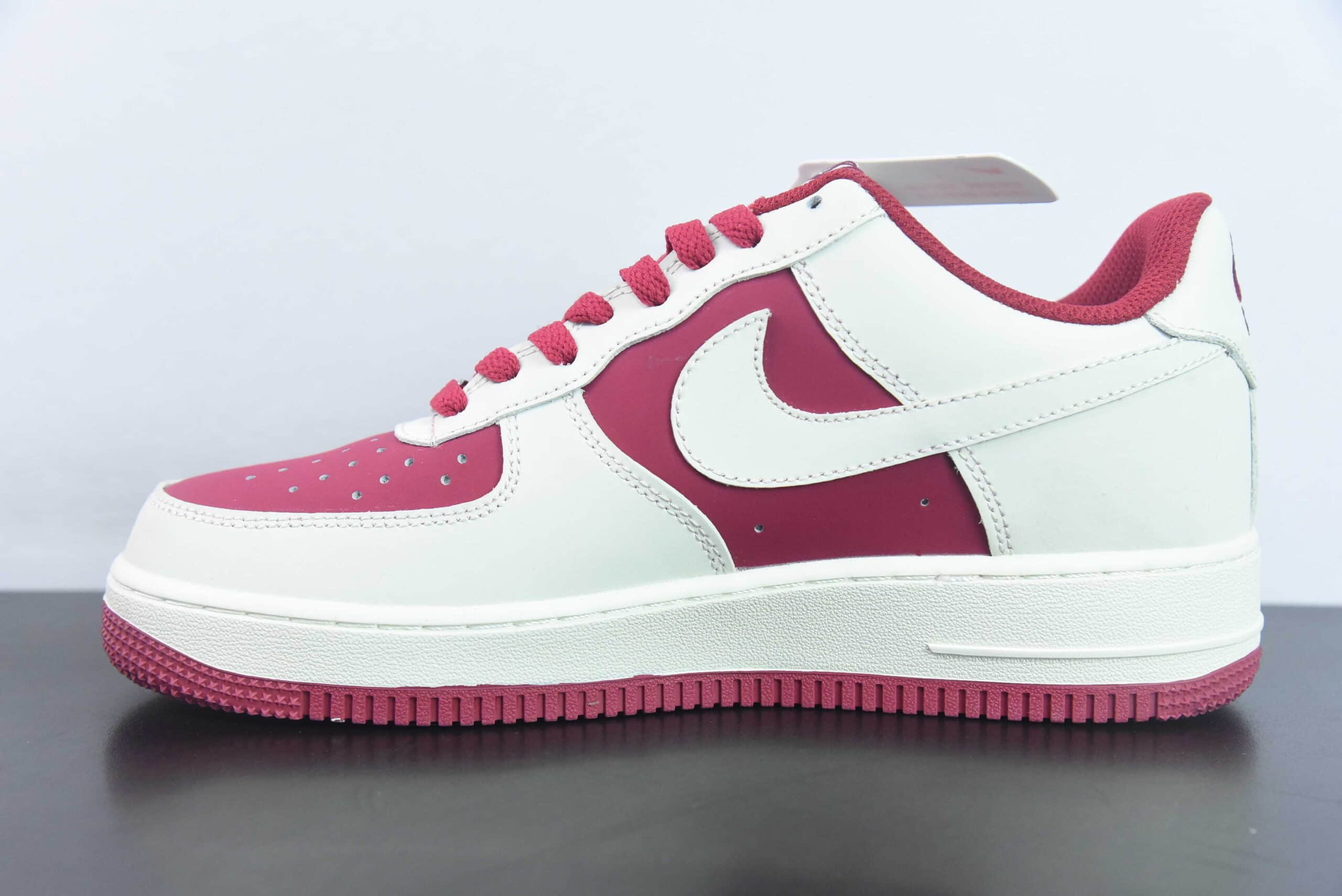 耐克NIke Air Force 1 '07 Low “古驰联名樱桃情人节”空军一号低帮休闲板鞋纯原版本 货号：BS9055-702