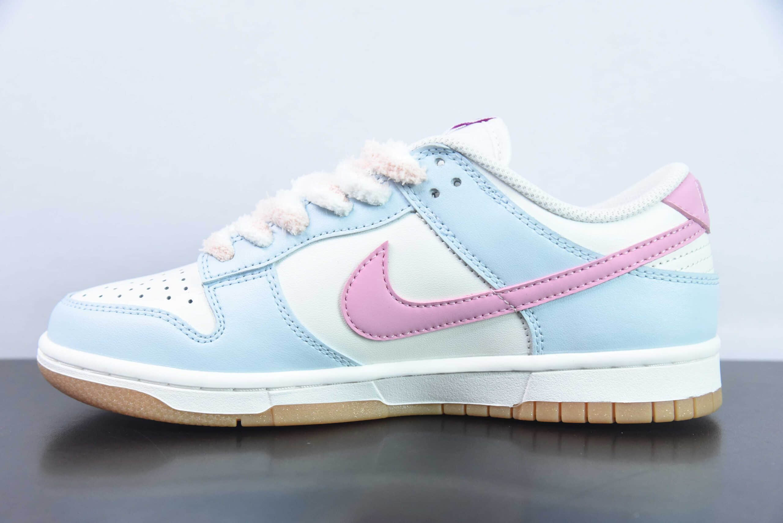 耐克Nike Dunk Low 樱花校园粉蓝SB低帮休闲滑板鞋纯原版本 货号：FD9922-151