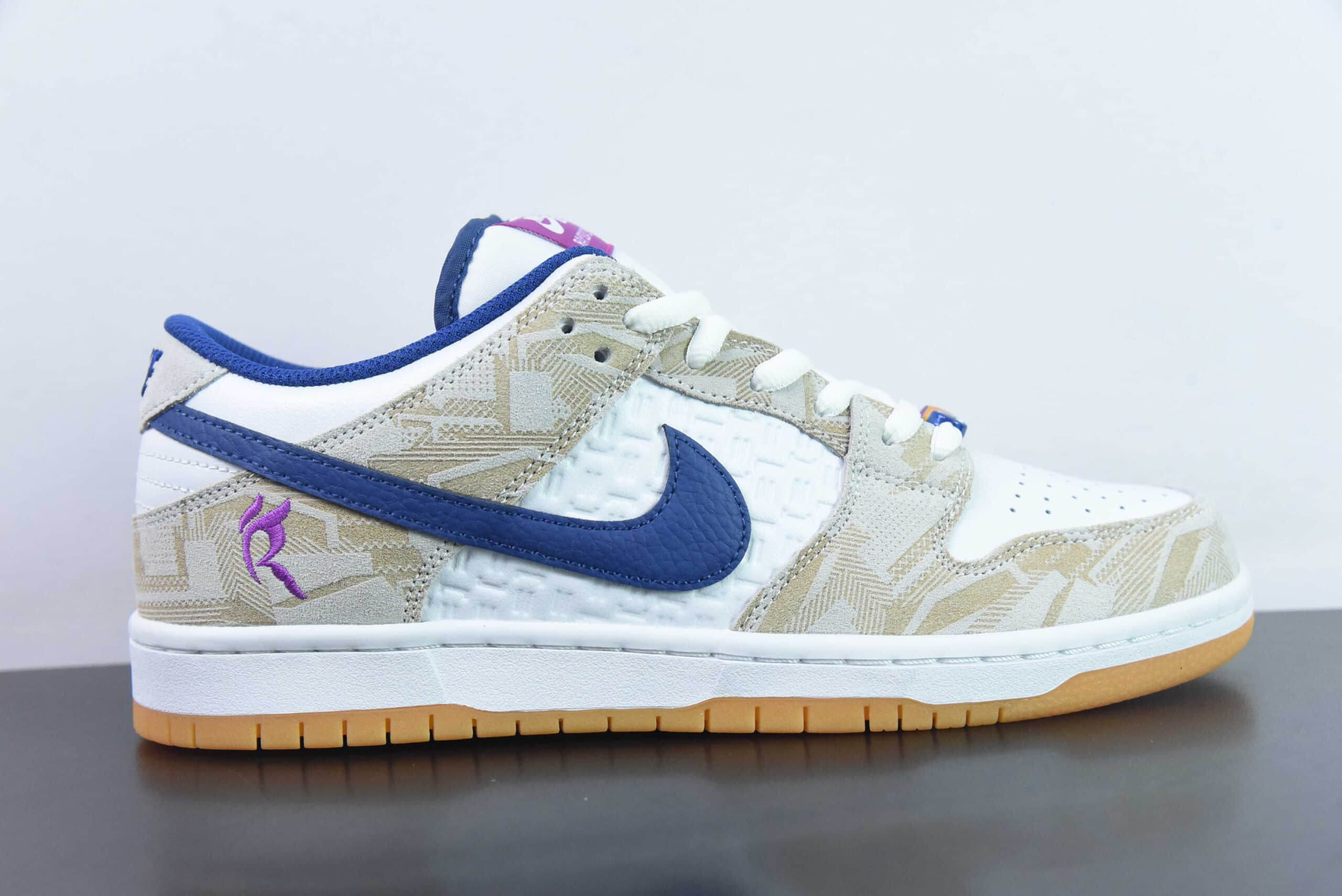 耐克Nike Rayssa Leal x NK SB Dunk Low AL瑞莎利尔联名紫白鸳鸯SB低帮休闲板鞋纯原版本 货号：FZ5251-001