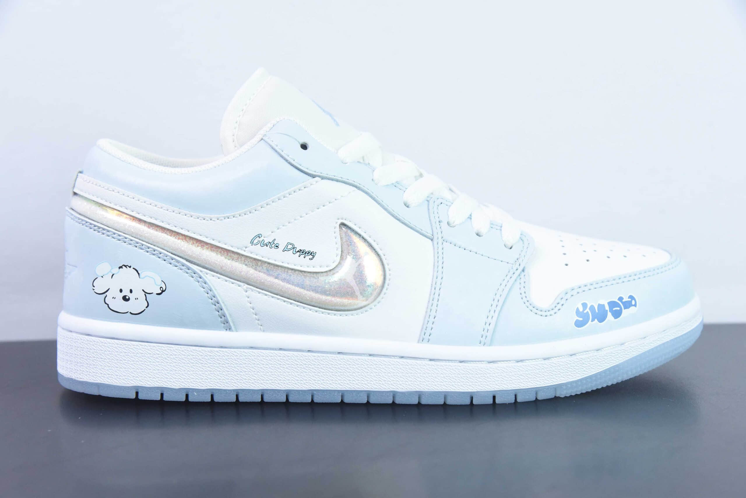 乔丹Air Jordan 1 Low AJ1冰雪圣诞低帮复古文化篮球鞋纯原版本 货号：FQ9112-100