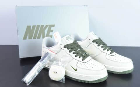 耐克Nike By You Air Force 1'07 Low Retro SP珠光米白橄榄绿小钩空军一号低帮经典百搭休闲运动板鞋纯原版本 货号：DD9915-711