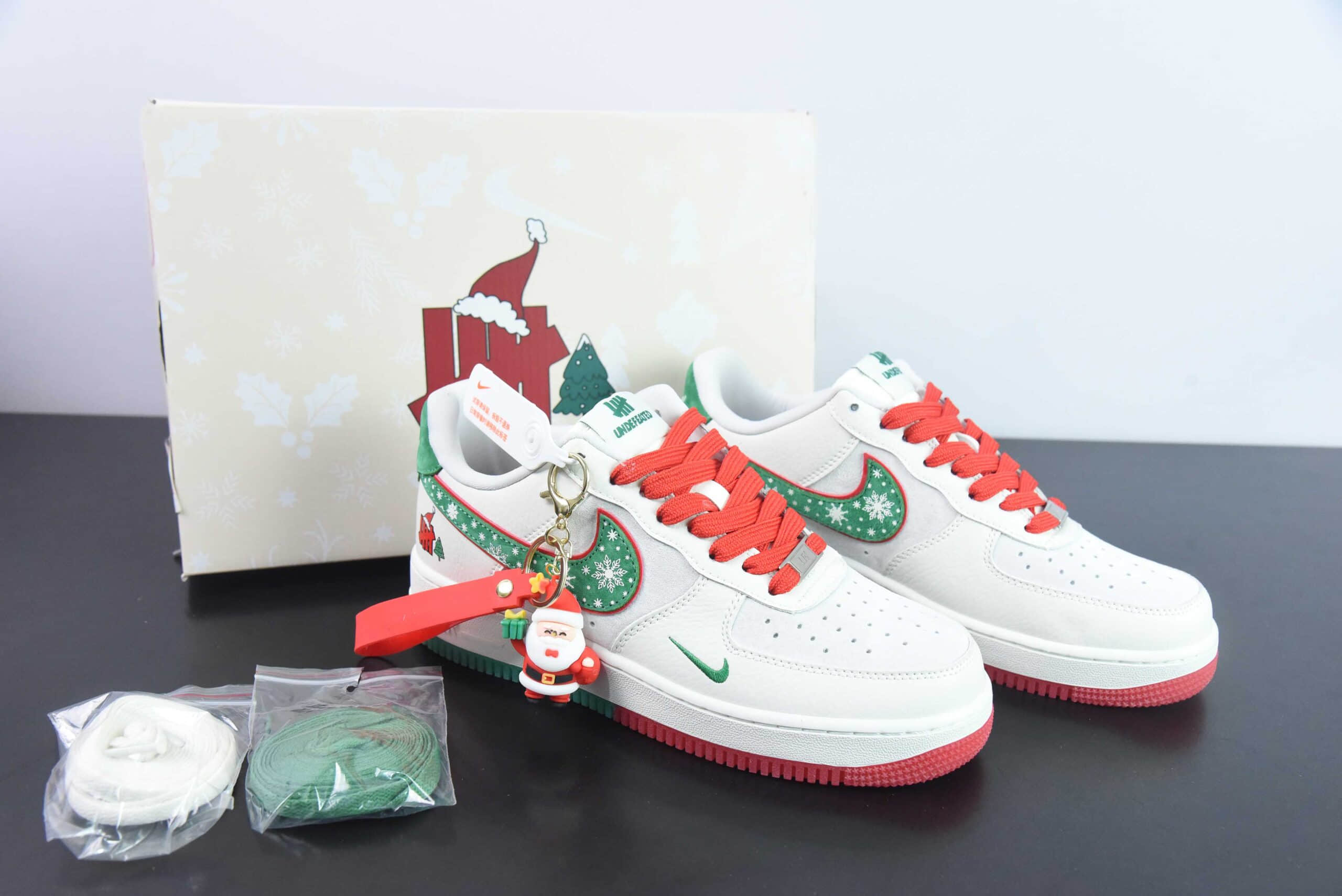 耐克Nike Air Force 1 Low 07 定制圣诞节配色空军一号低帮休闲板鞋纯原版本 货号：DH6239-839