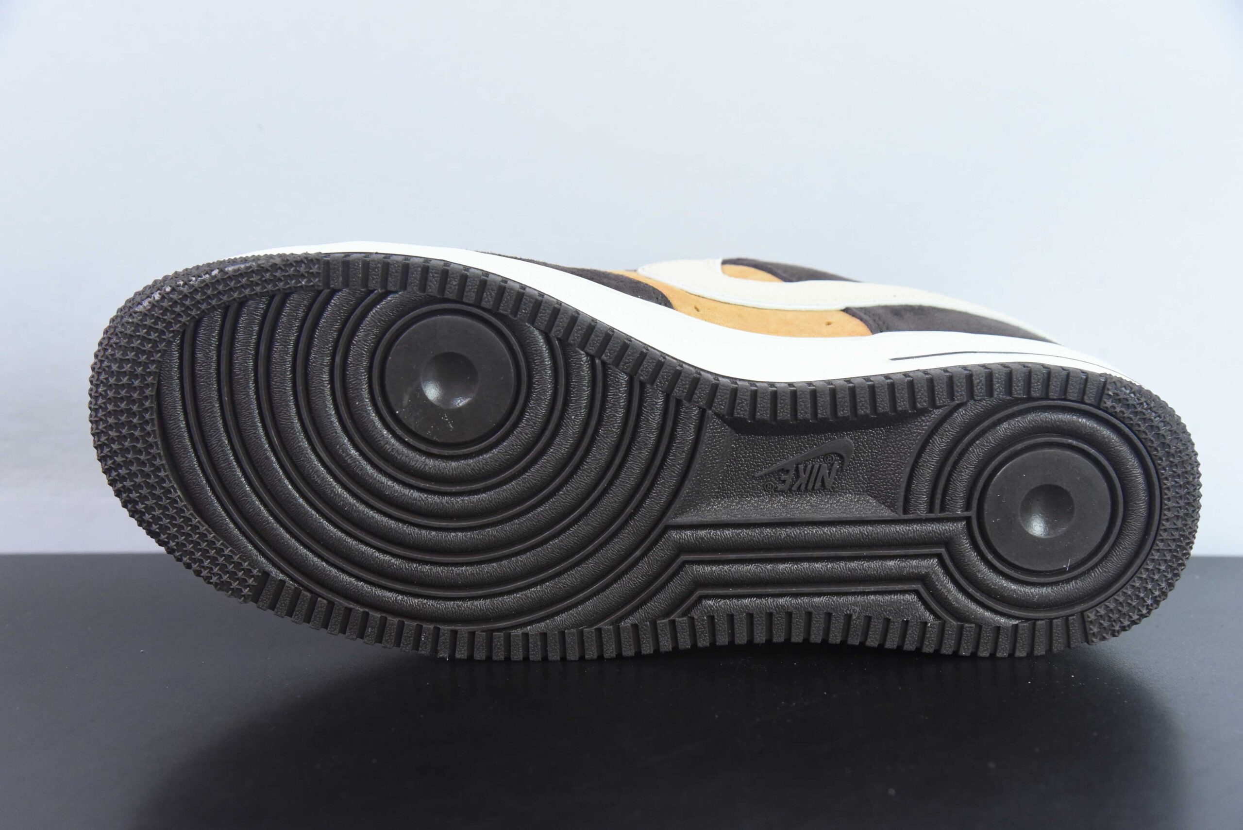 耐克Nike Air Force 1 麂皮米黄棕空军一号低帮休闲运动板鞋纯原版本 货号：NT9986-008