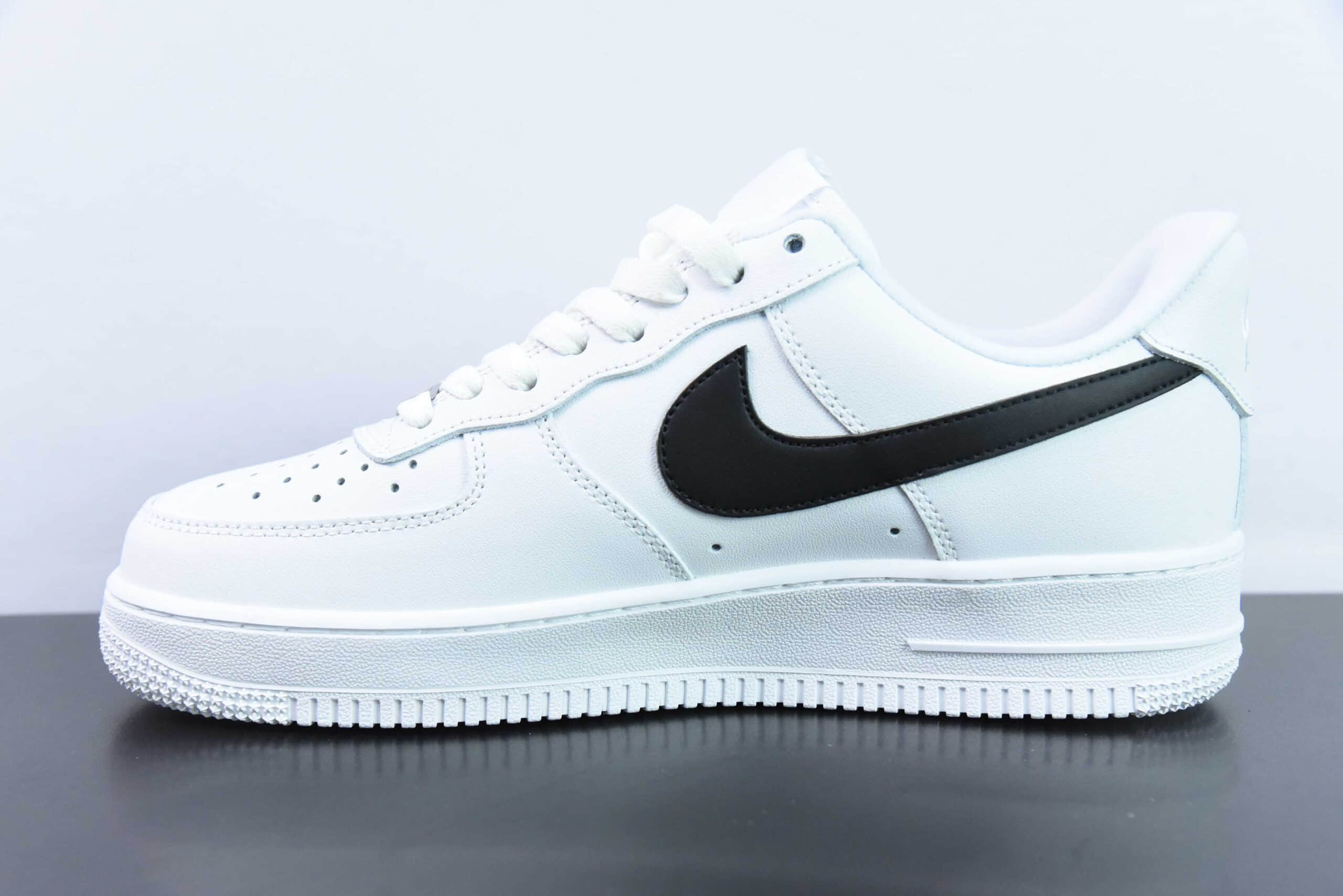 耐克Nike Air Force 1 AF1白黑红双钩SUP印花空军一号低帮休闲板鞋纯原版本 货号：CU9225-100