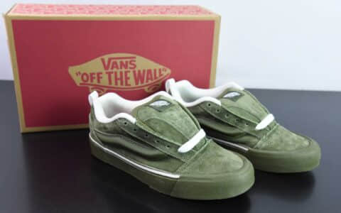 万斯Vans Classics Knu Skool 官方新款绿色厚鞋舌面包鞋纯原版本 货号：VN000CRPOLV