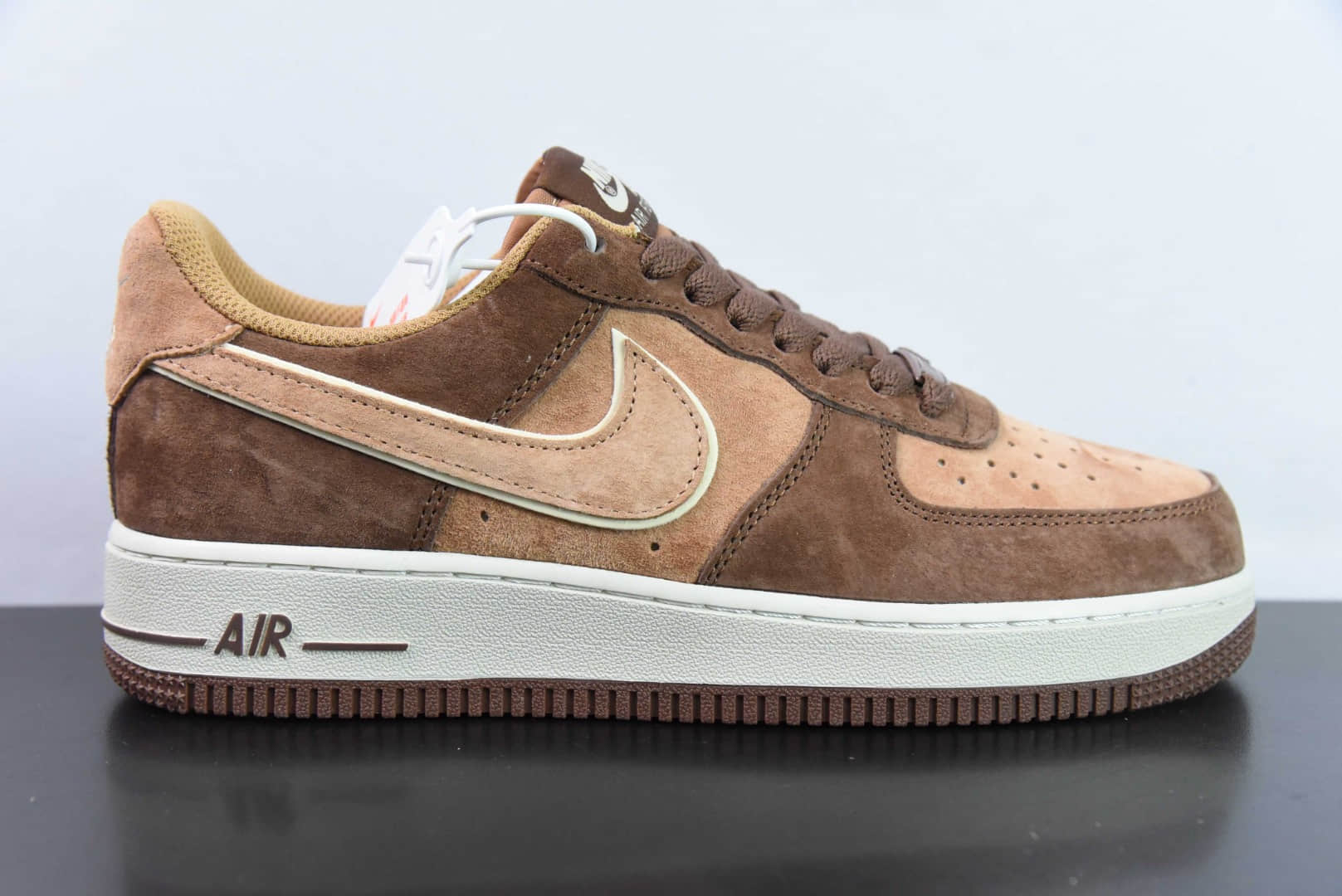 耐克Nike Air Force 1 AF1棕色麂皮空军一号低帮休闲板鞋纯原版本 货号：XT7138-106