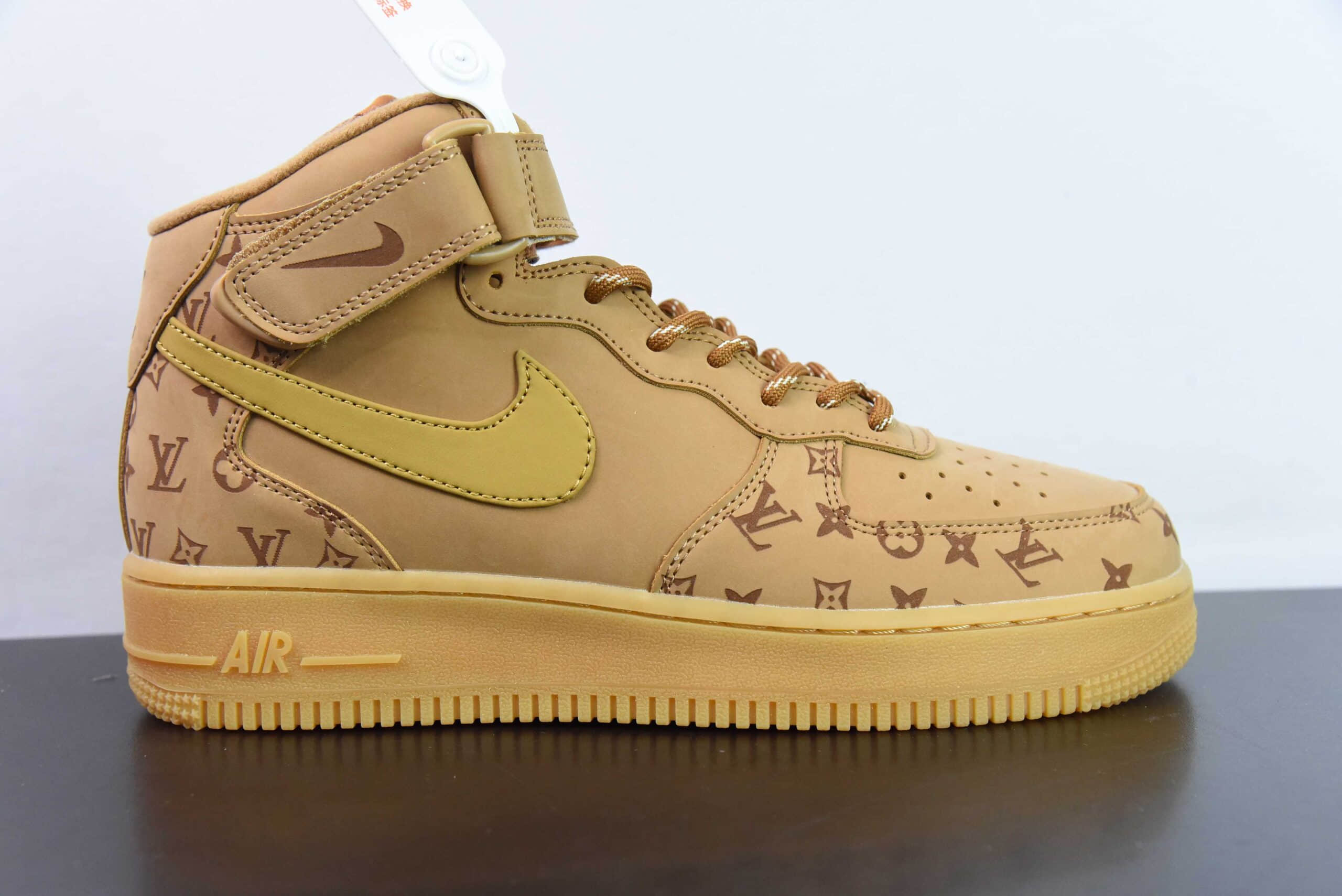 耐克Nike Air Force 1'07 Mid LV联名-小麦印花空军一号中帮休闲板鞋纯原版本 货号：DV9988-500