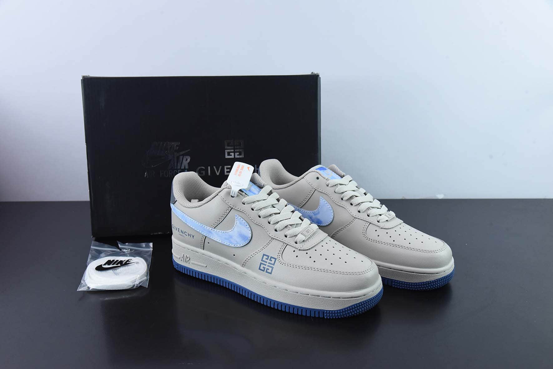 耐克Nike Air Force 1 '07 Low 纪梵希联名星际灰空军一号低帮休闲板鞋纯原版本 货号：845053-208  