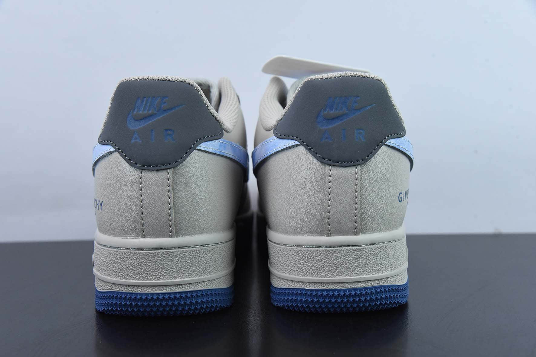 耐克Nike Air Force 1 '07 Low 纪梵希联名星际灰空军一号低帮休闲板鞋纯原版本 货号：845053-208  