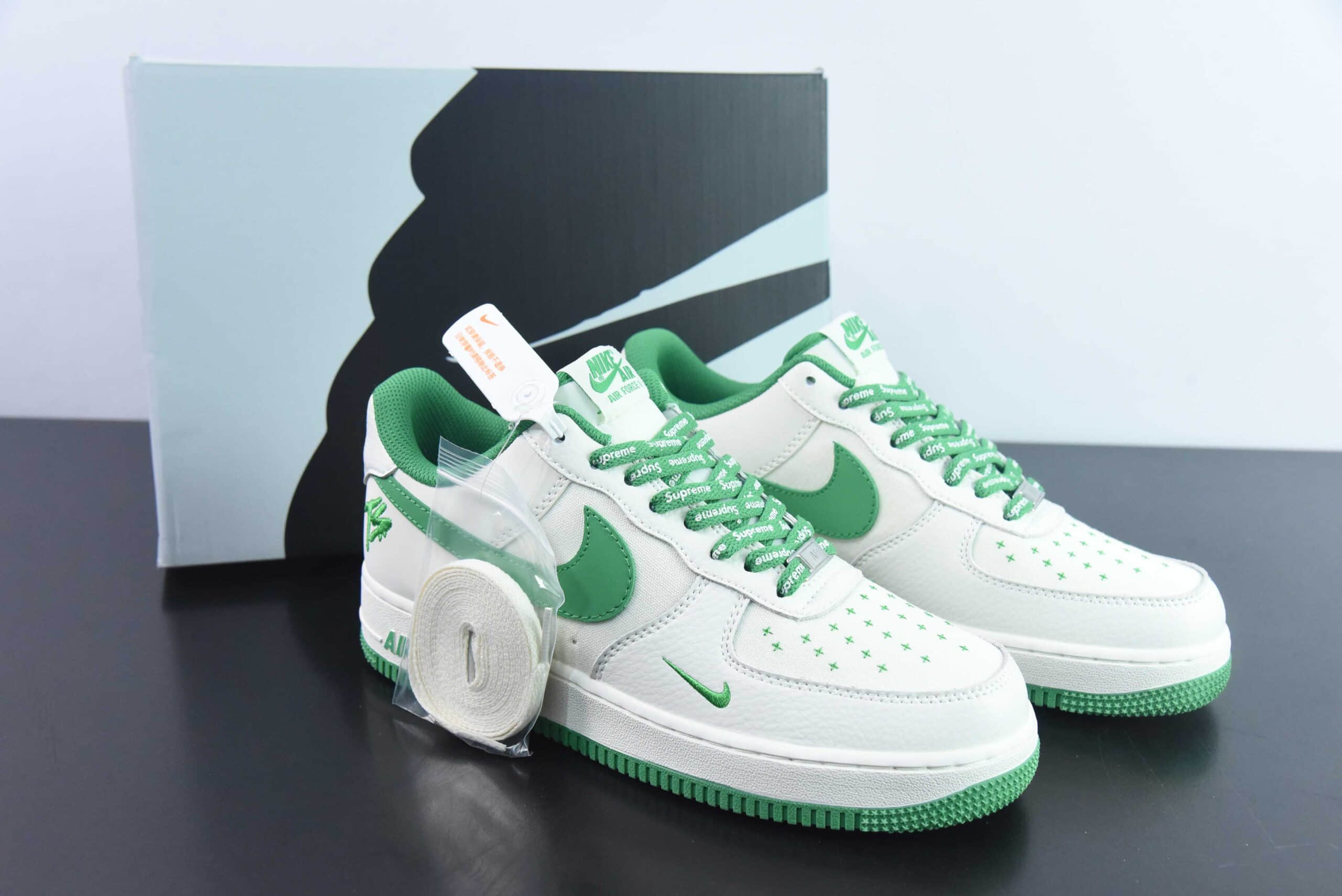 耐克NIke Air Force 1 '07 Low SUP+TS 联名米绿帆布空军一号低帮休闲板鞋纯原版本 货号：PF9055-752 